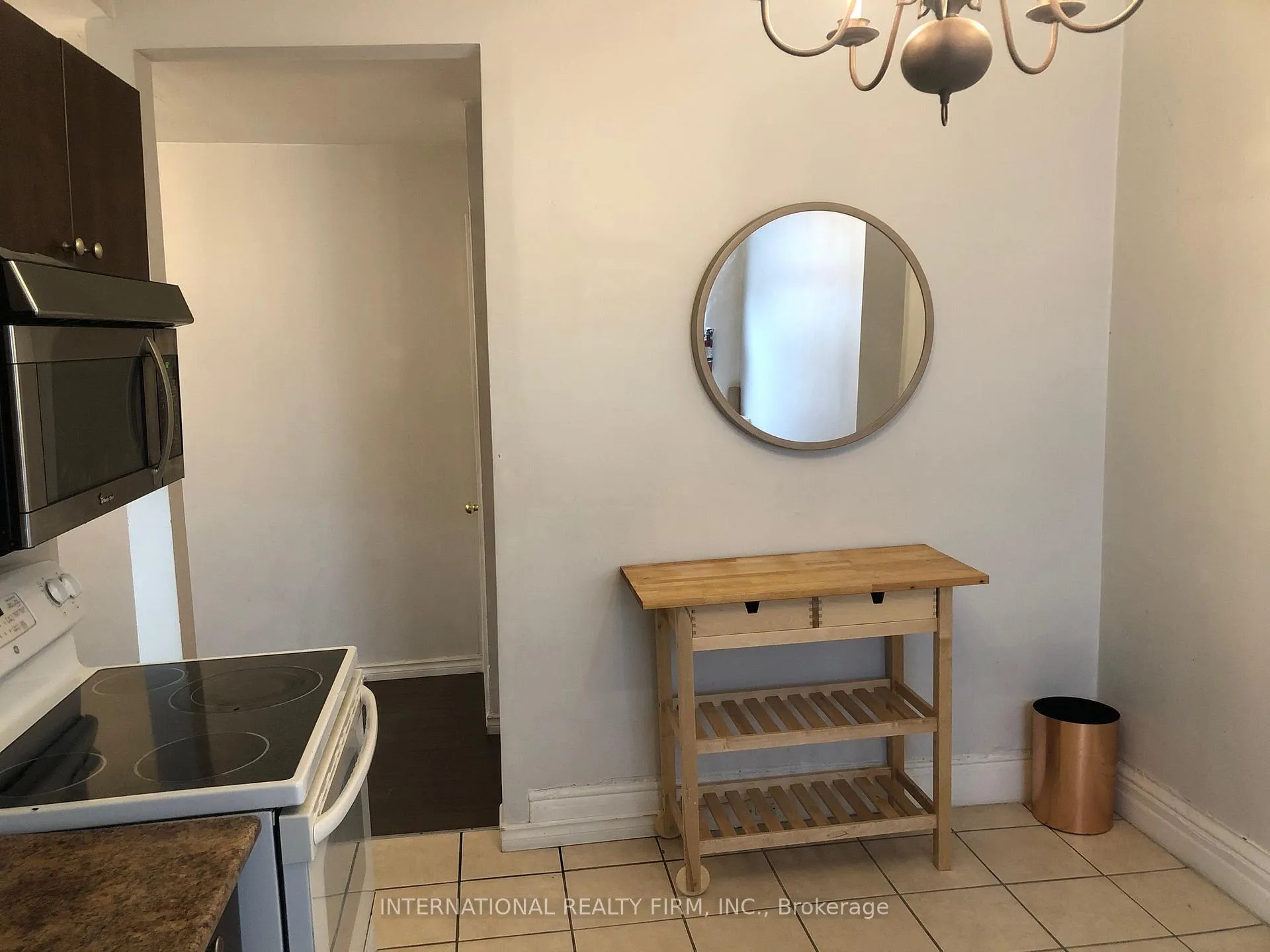Photo 4 of Unit 2, 201 Dundas Street E, Toronto, Moss Park — HOMEH