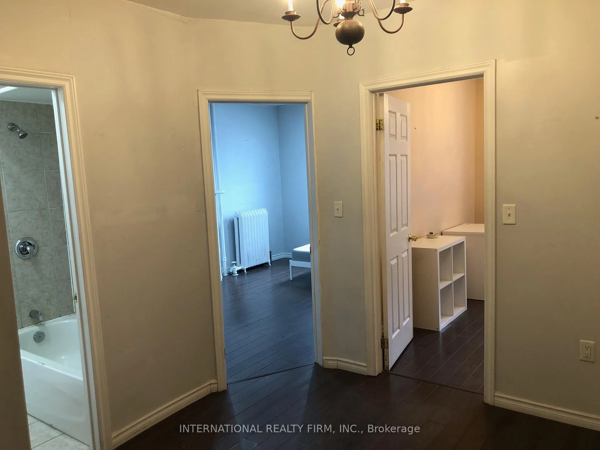 Photo 6 of Unit 2, 201 Dundas Street E, Toronto, Moss Park — HOMEH