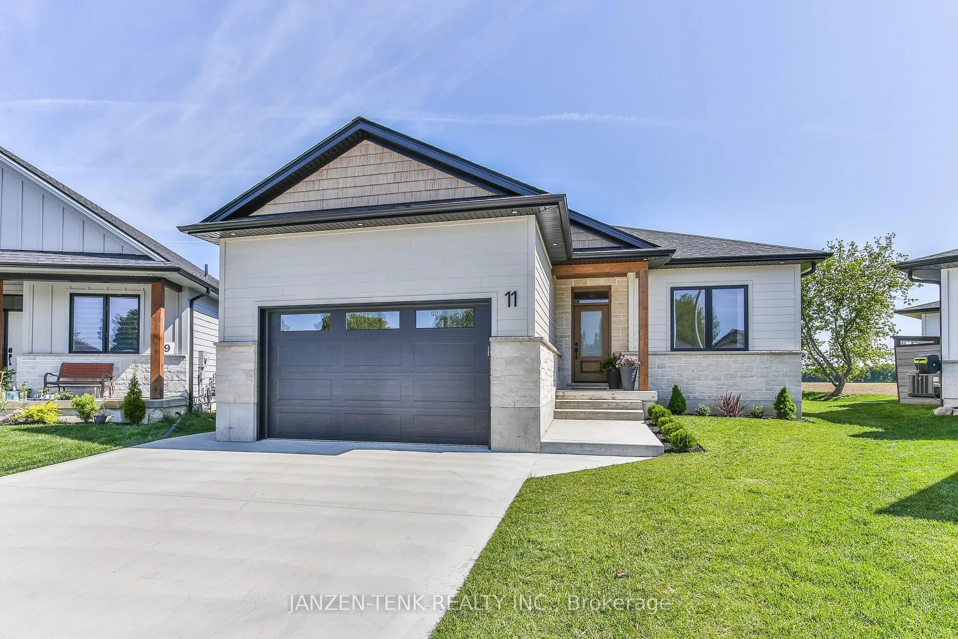 Photo 2 of 11 Charles Court, Bayham, Port Burwell — HOMEH