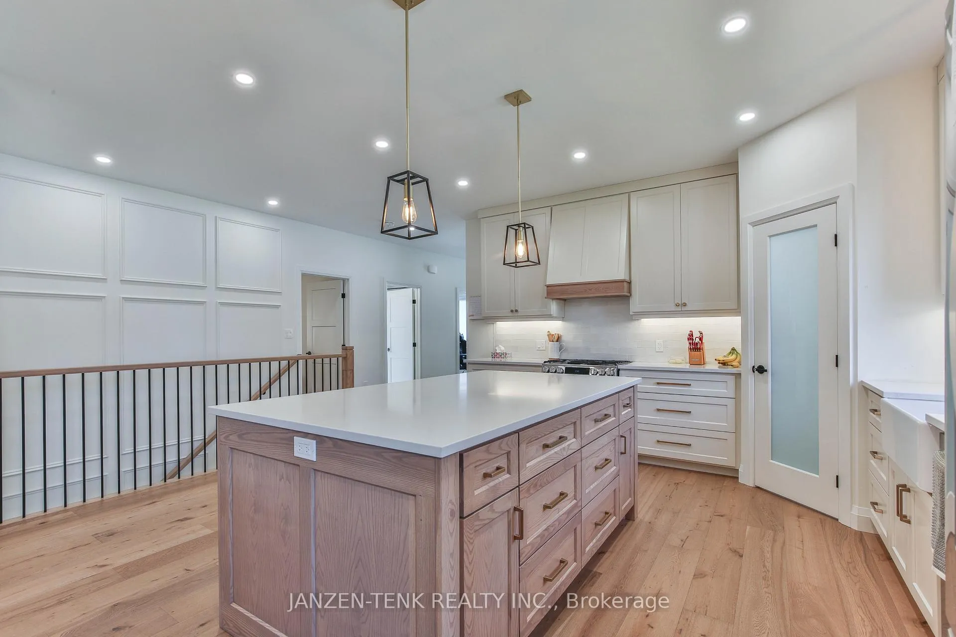 Photo 8 of 11 Charles Court, Bayham, Port Burwell — HOMEH