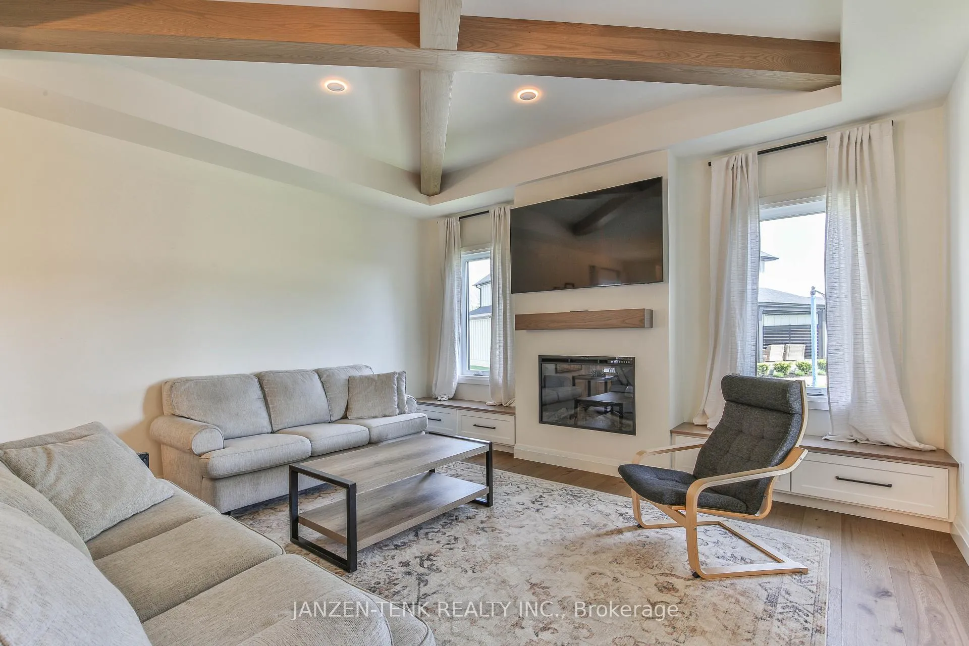 Photo 18 of 11 Charles Court, Bayham, Port Burwell — HOMEH