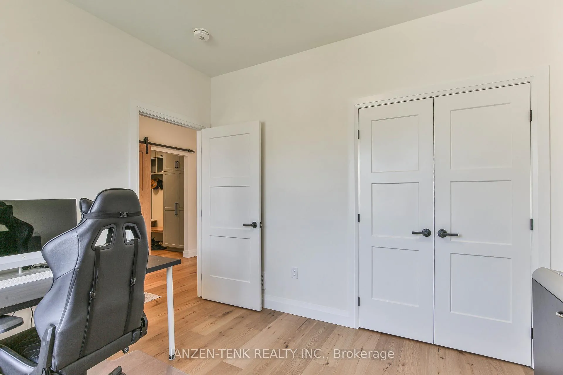 Photo 28 of 11 Charles Court, Bayham, Port Burwell — HOMEH