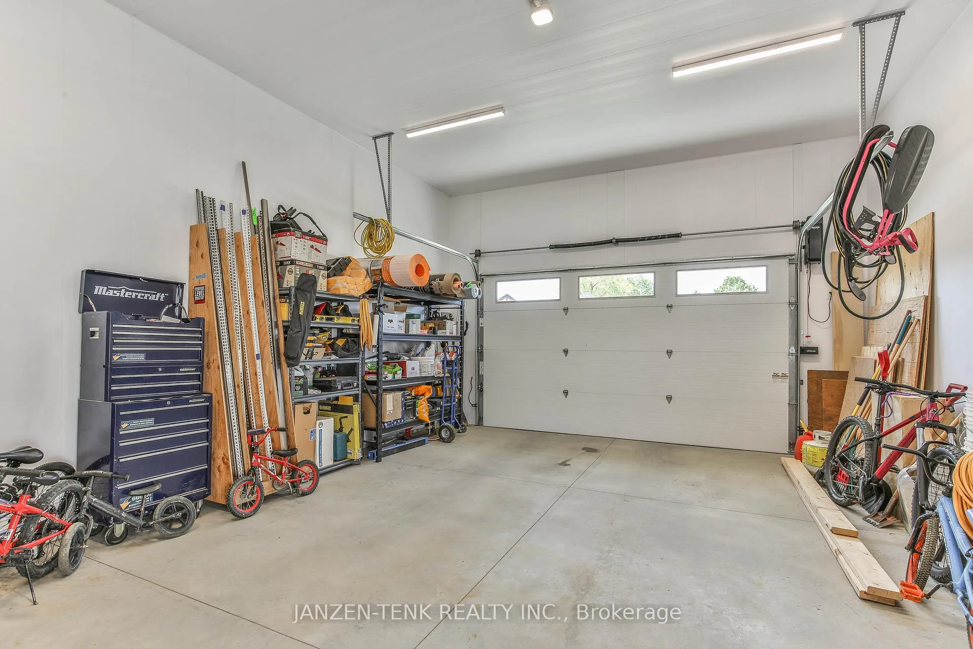 Photo 46 of 11 Charles Court, Bayham, Port Burwell — HOMEH