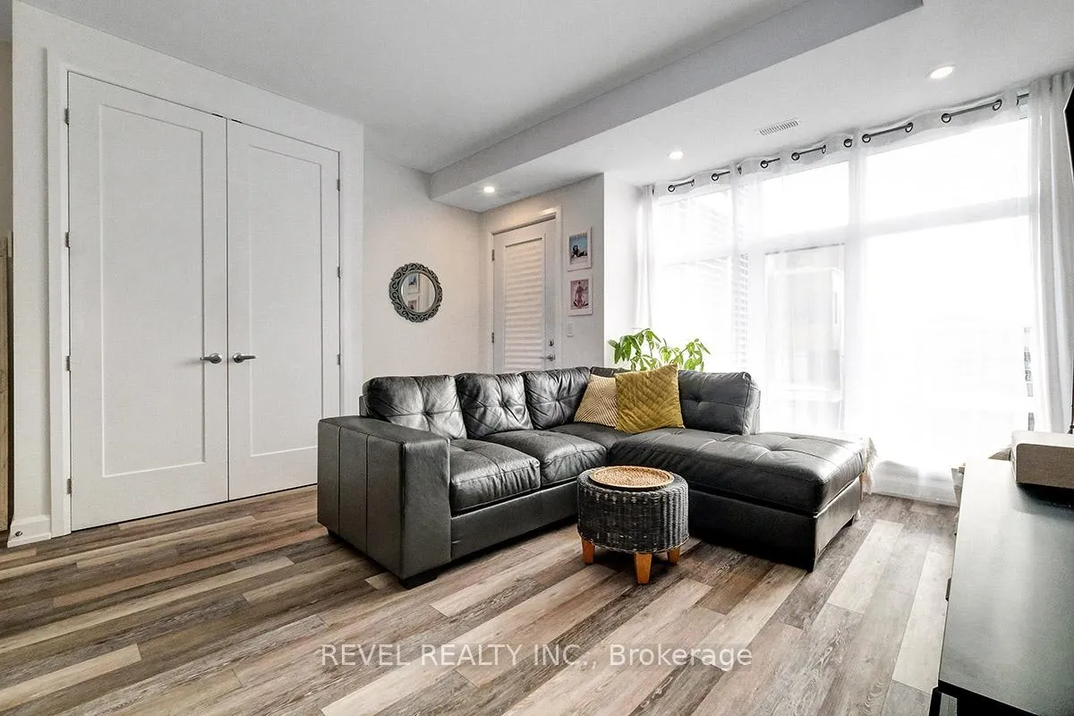 Photo 4 of Unit 4, 509 Gladstone Avenue, Ottawa, Ottawa Centre — HOMEH