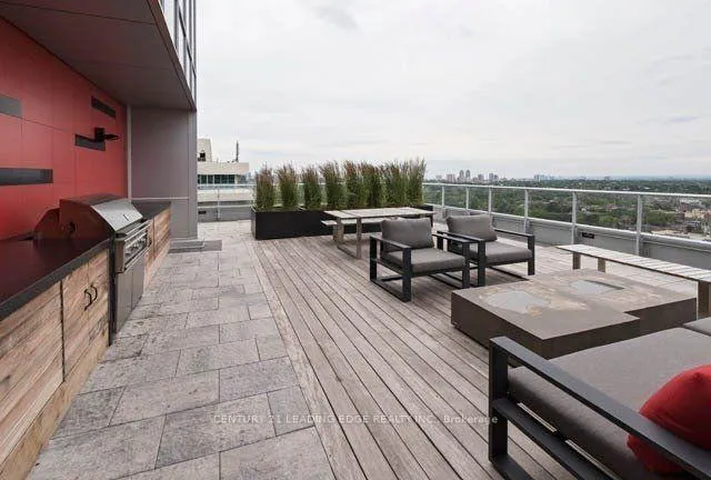 Photo 9 of Unit 601, 58 Orchard View Boulevard, Toronto, Yonge-Eglinton — HOMEH