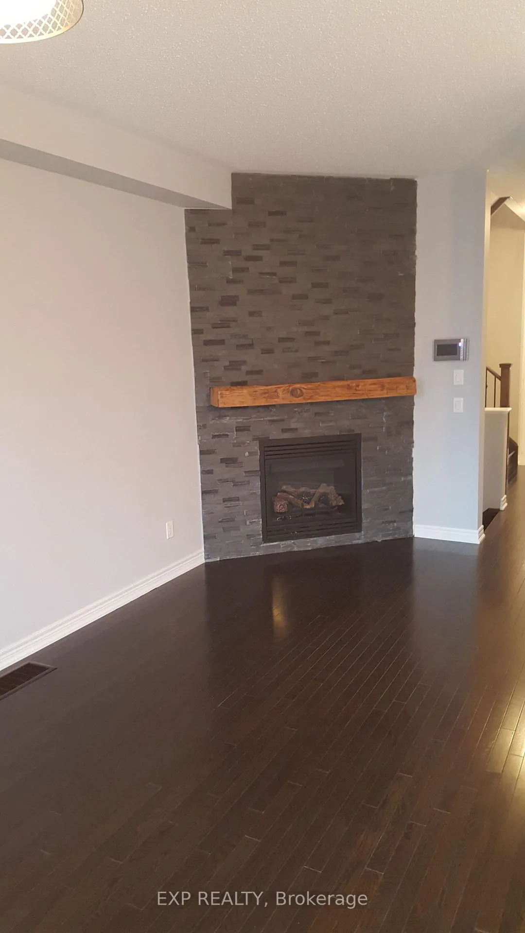 Photo 5 of 30 Isherwood Crescent, Vaughan, Vellore Village — HOMEH