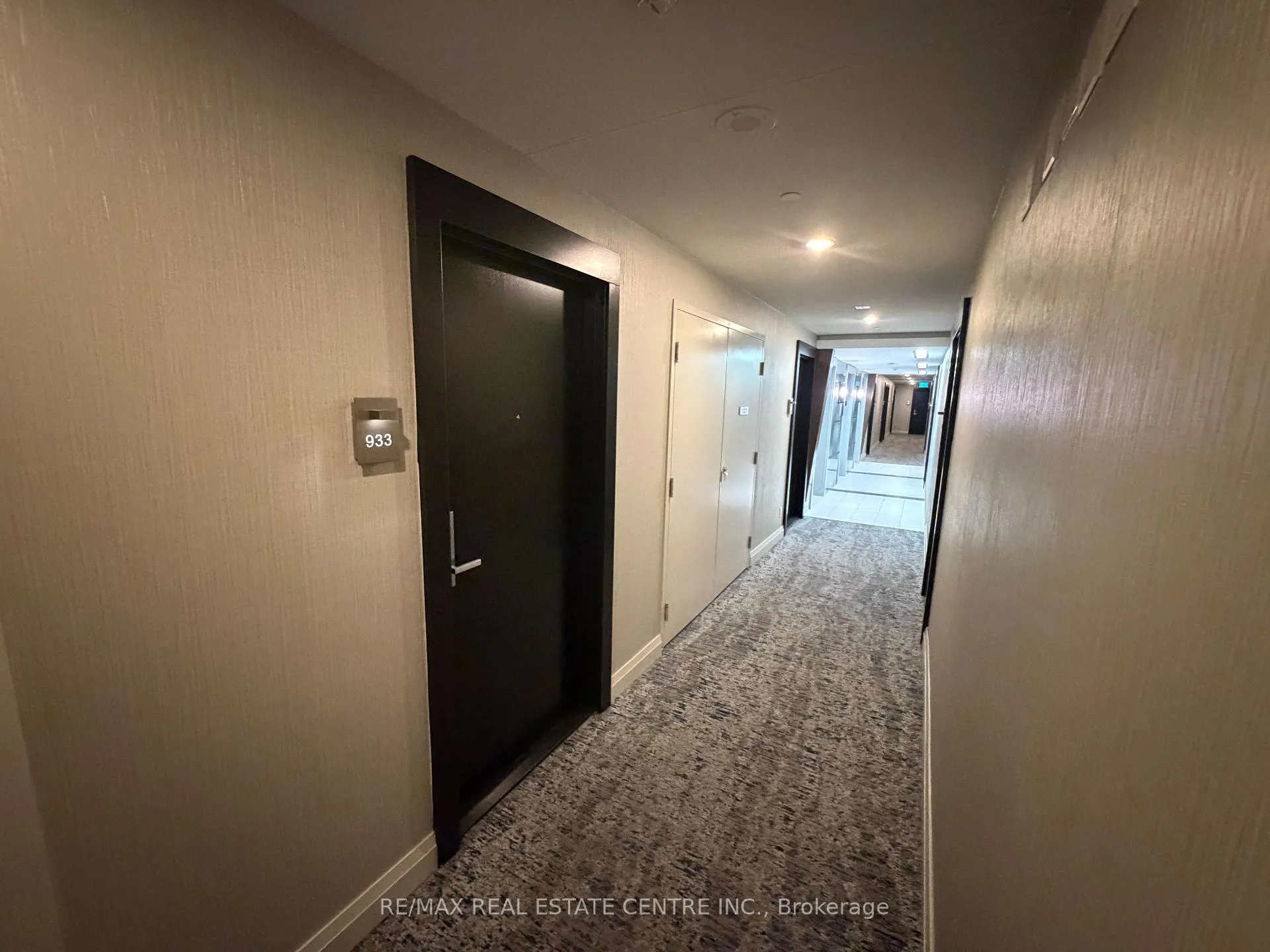 Photo 14 of Unit 933, 165 Legion Road N, Etobicoke, Mimico — HOMEH