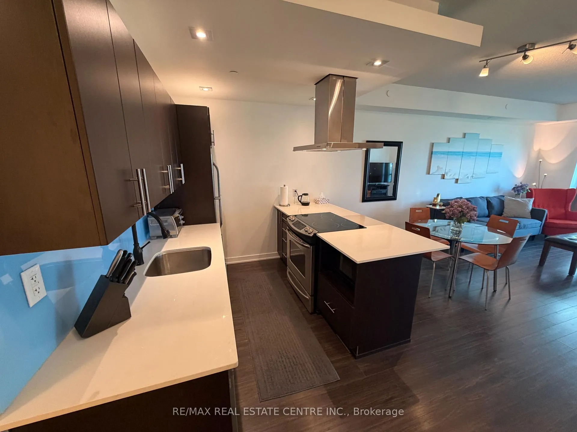 Photo 16 of Unit 933, 165 Legion Road N, Etobicoke, Mimico — HOMEH
