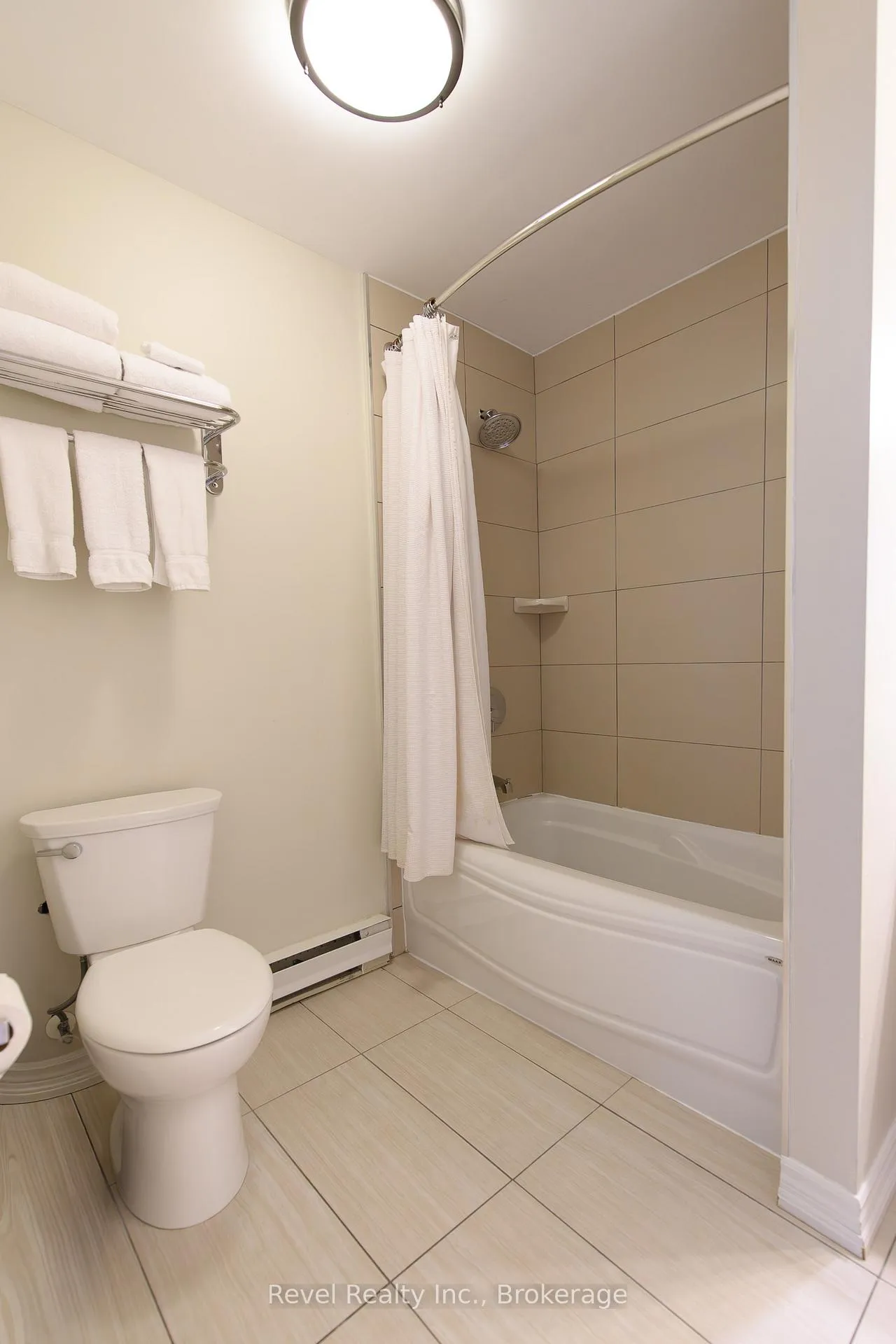 Photo 14 of Unit 224, 169 Jozo Weider Boulevard, Blue Mountains — HOMEH