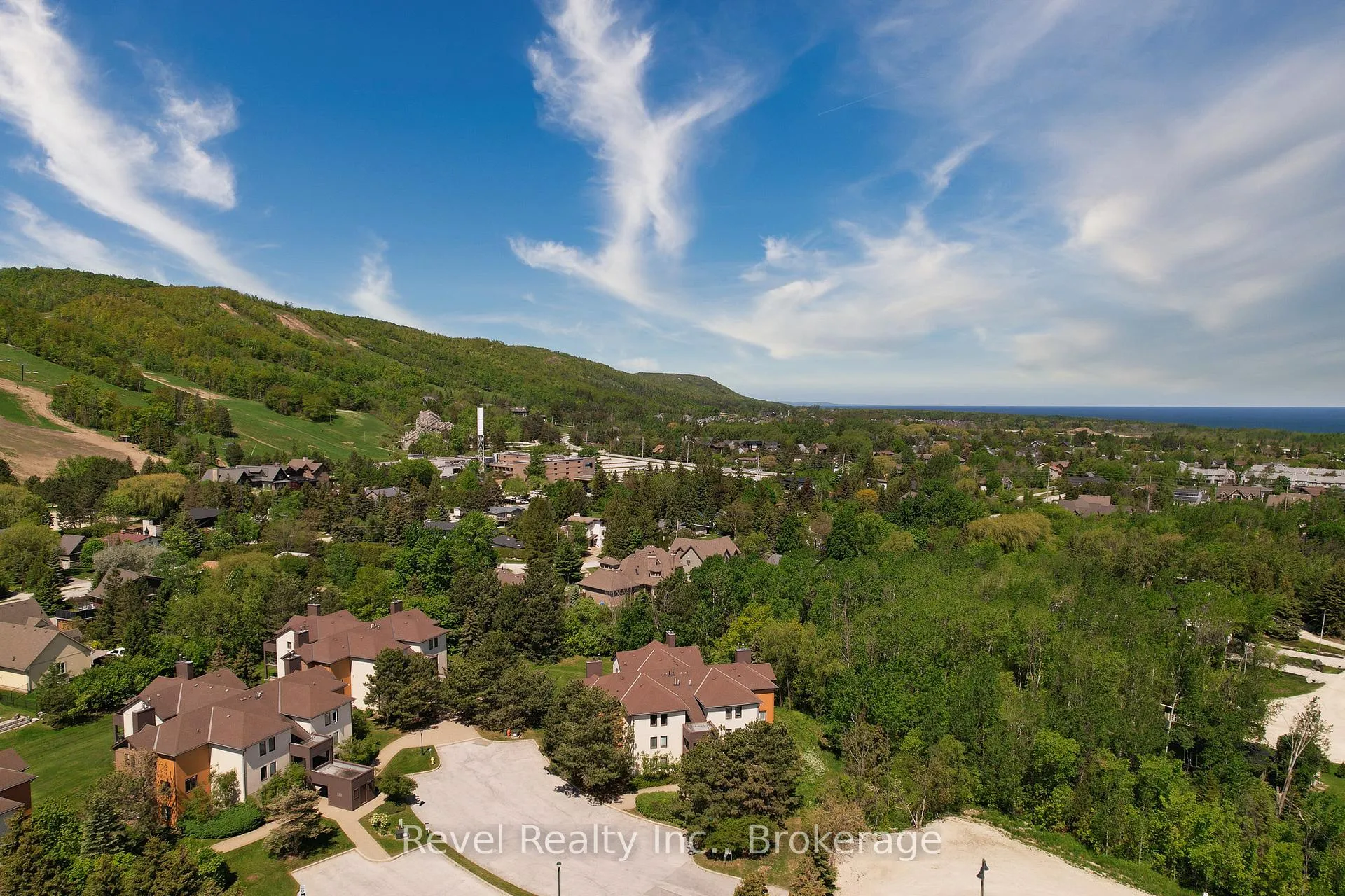 Photo 18 of Unit 224, 169 Jozo Weider Boulevard, Blue Mountains — HOMEH