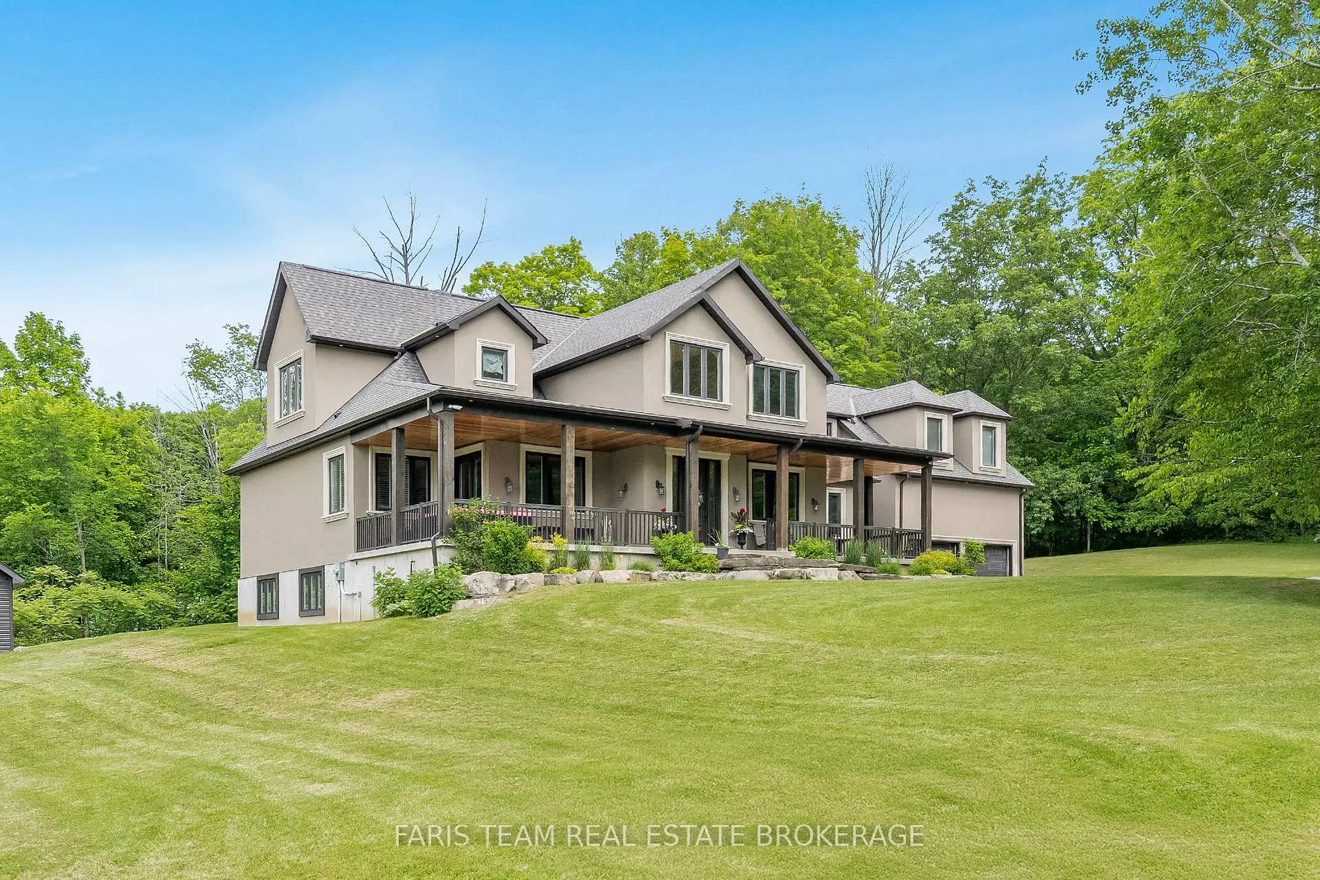 Photo 4 of 400 Lloyd's Lane, King, Pottageville — HOMEH