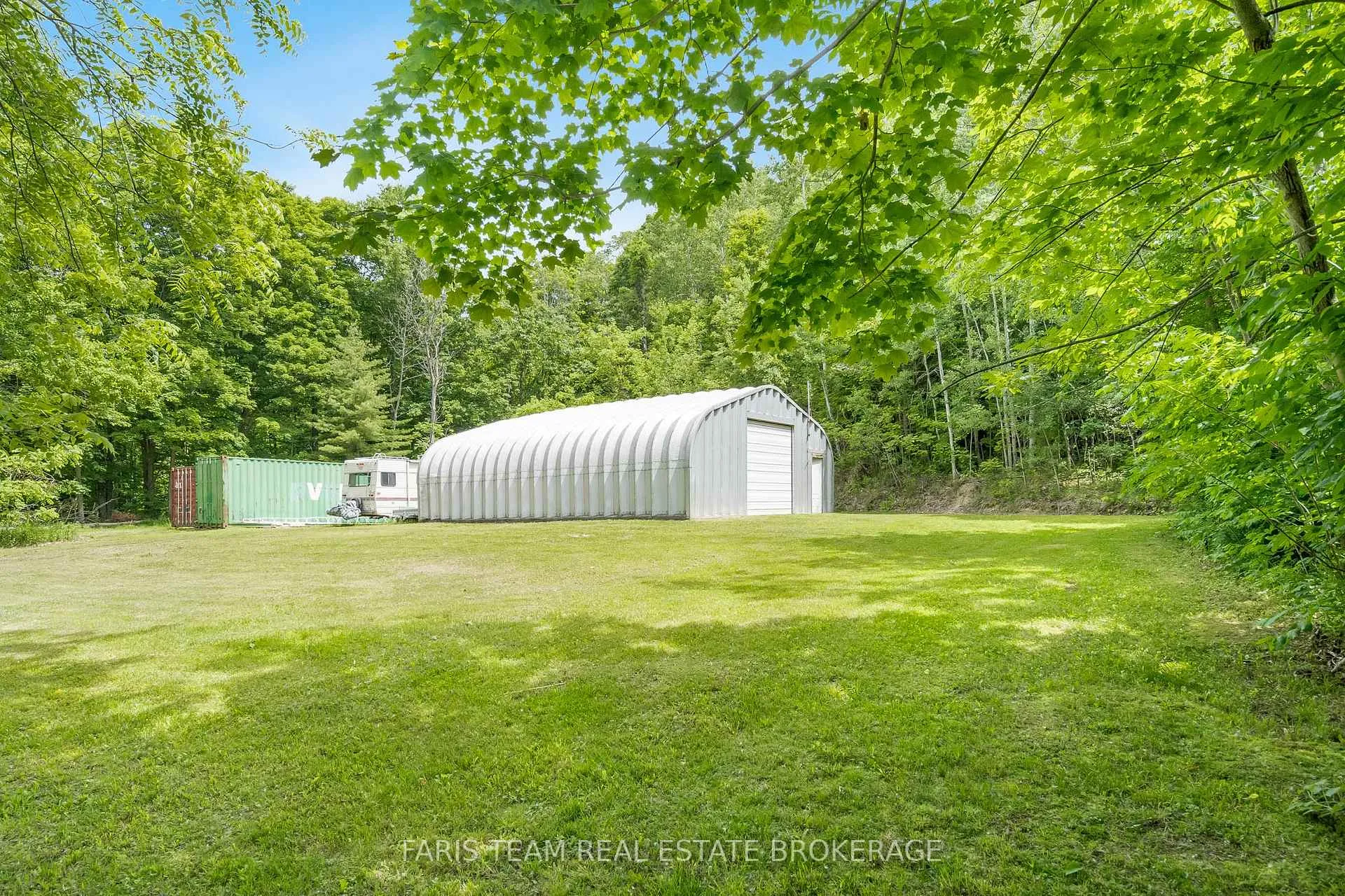 Photo 44 of 400 Lloyd's Lane, King, Pottageville — HOMEH