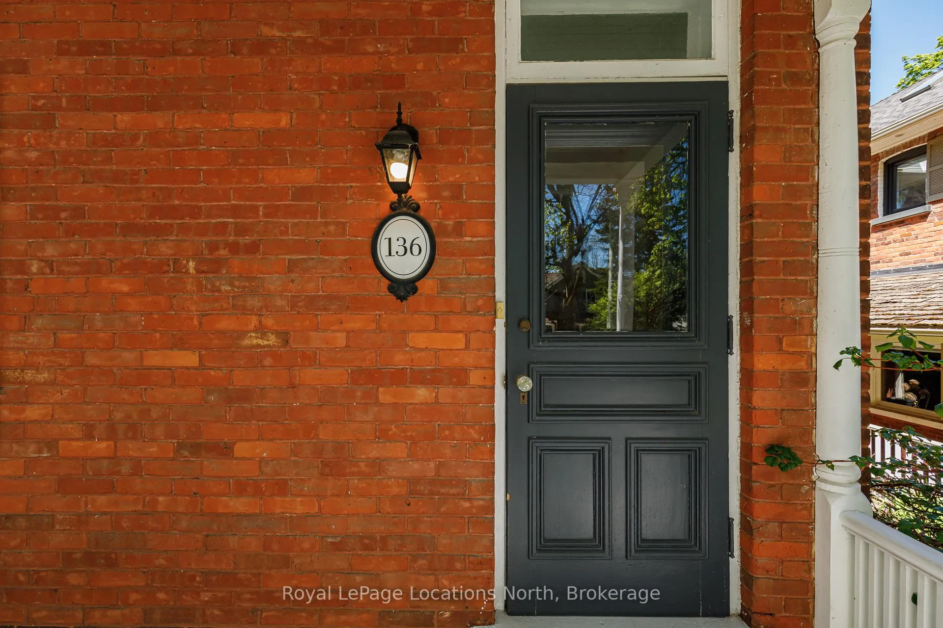 Photo 2 of 136 Oak Street, Collingwood — HOMEH