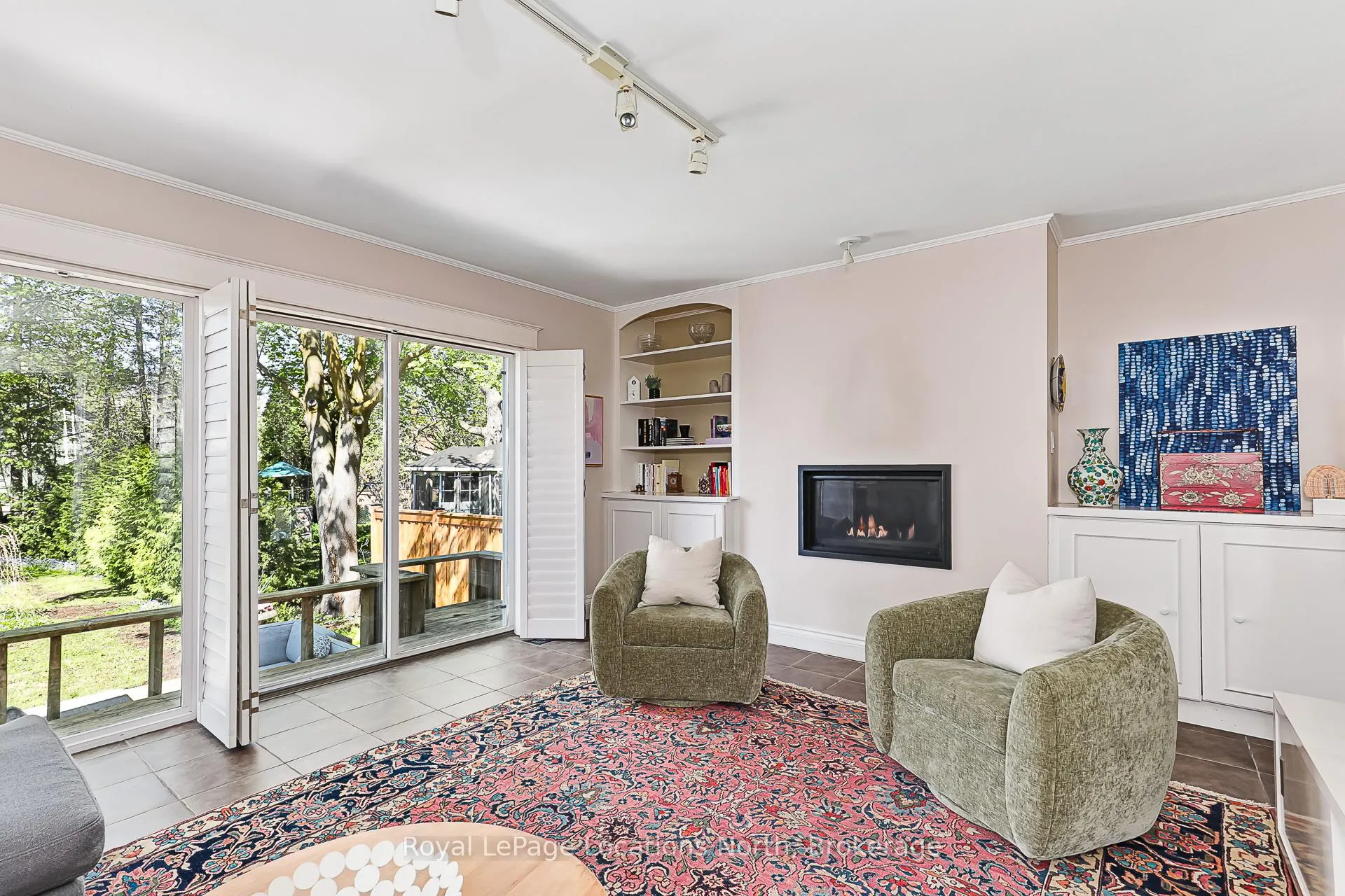 Photo 18 of 136 Oak Street, Collingwood — HOMEH
