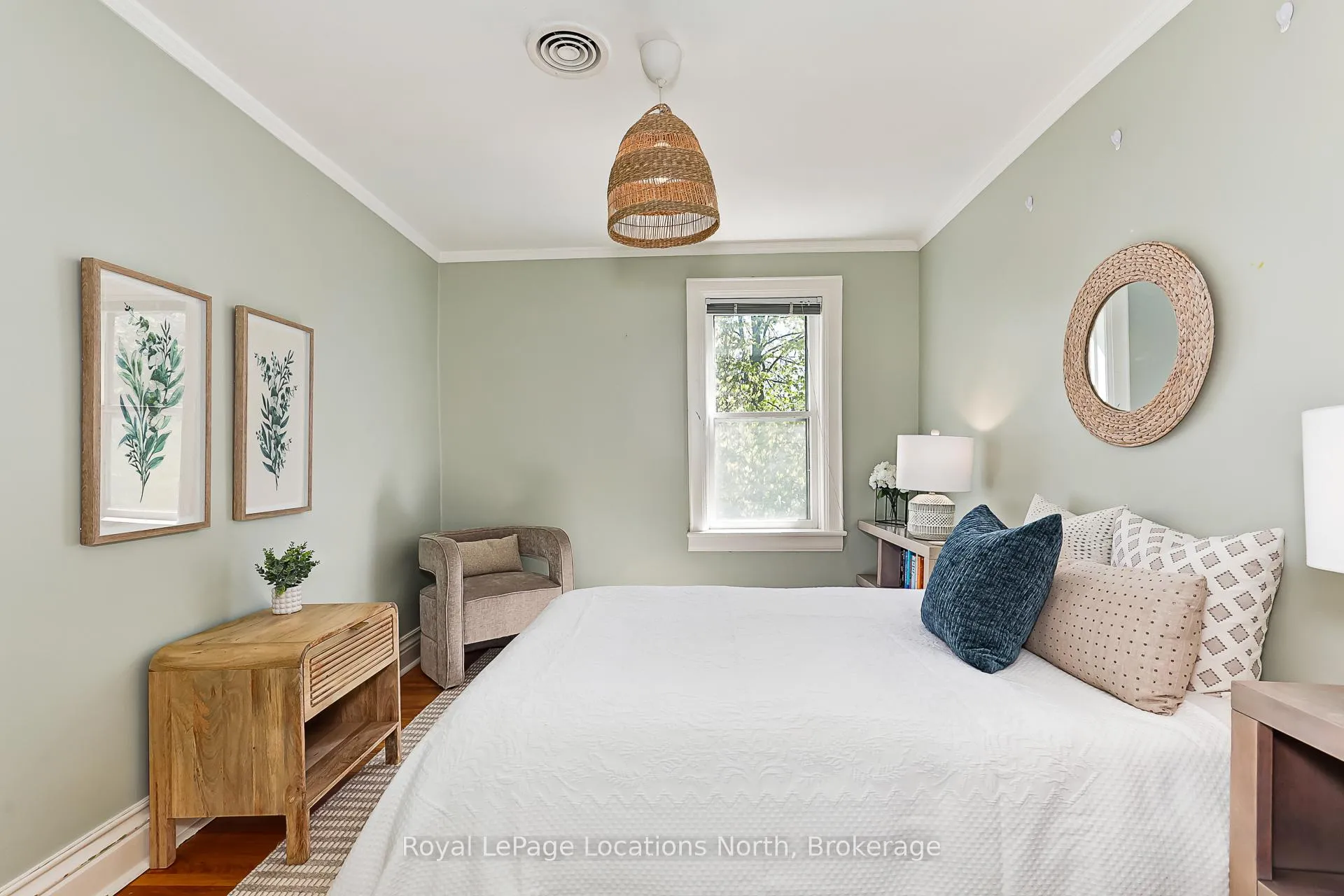 Photo 20 of 136 Oak Street, Collingwood — HOMEH
