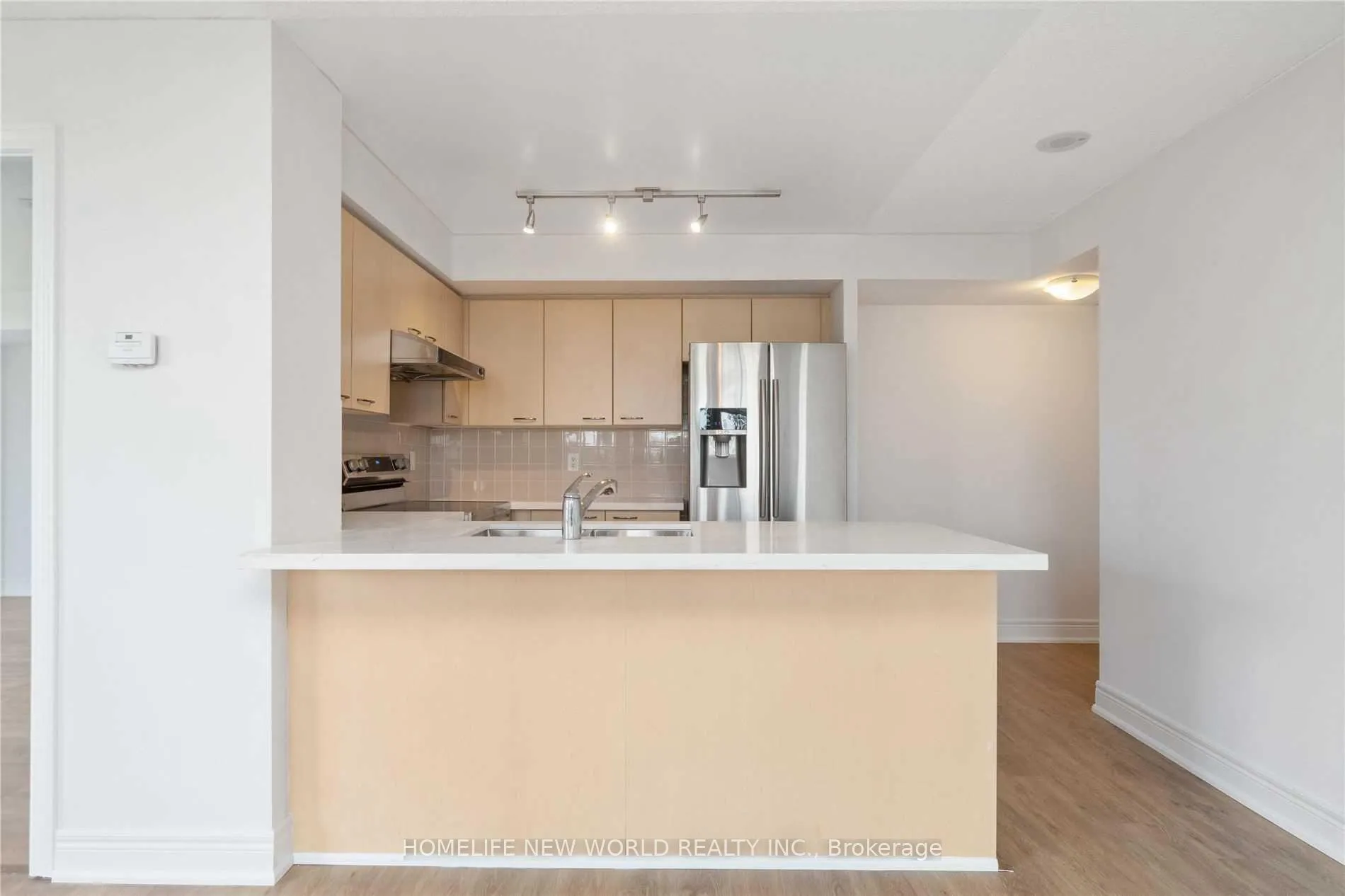 Photo 5 of Unit 220, 62 Suncrest Boulevard, Markham, Commerce Valley — HOMEH