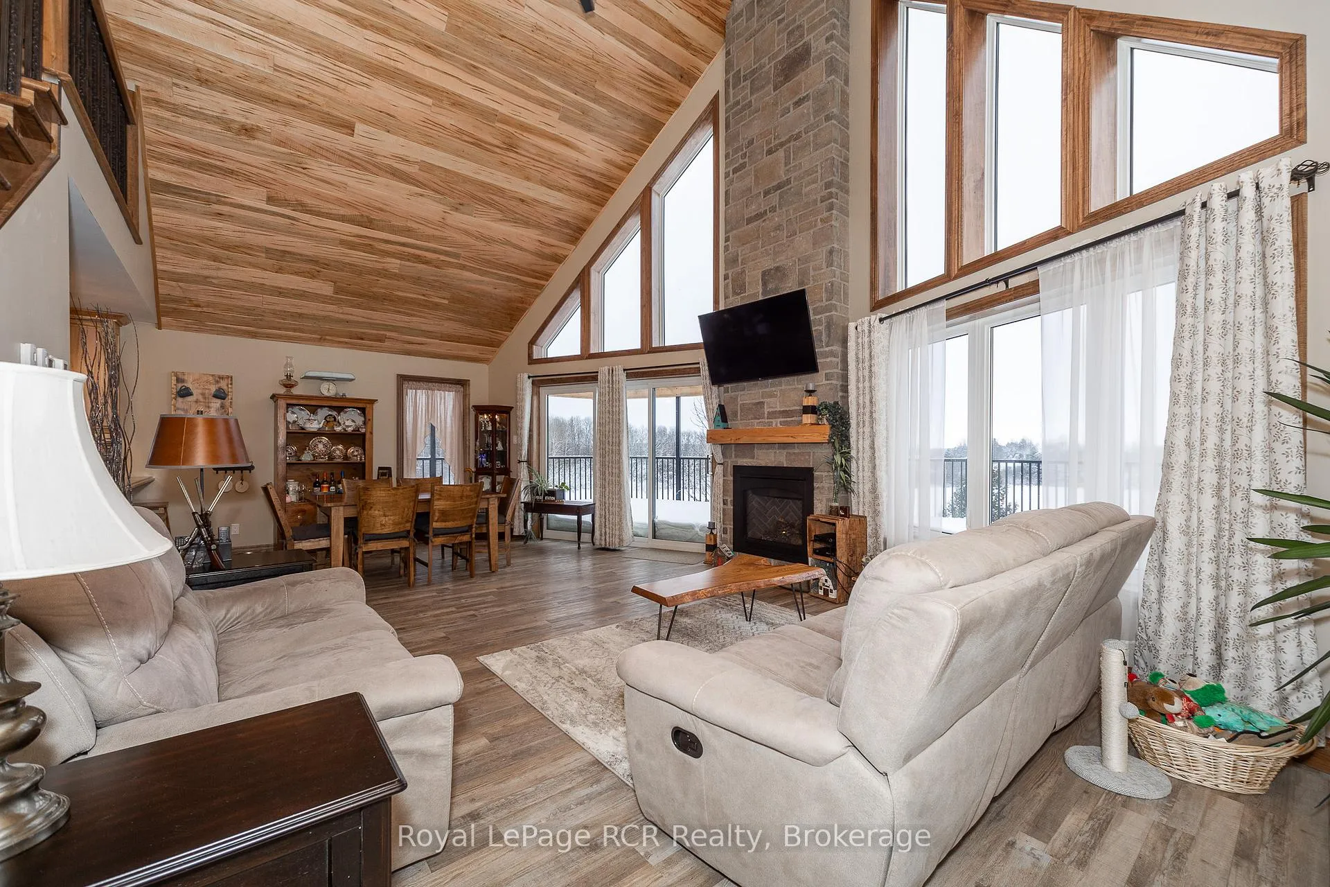 Photo 7 of 742654 Sideroad 4B Side Road, Chatsworth — HOMEH