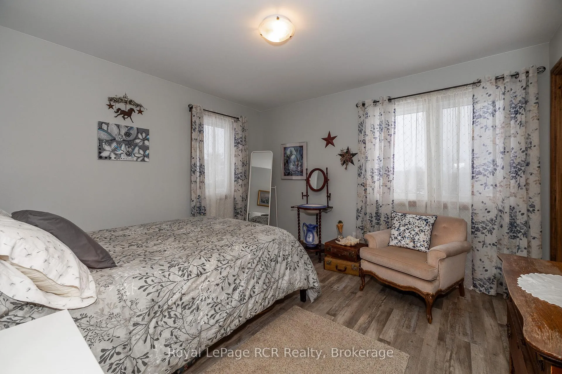 Photo 25 of 742654 Sideroad 4B Side Road, Chatsworth — HOMEH
