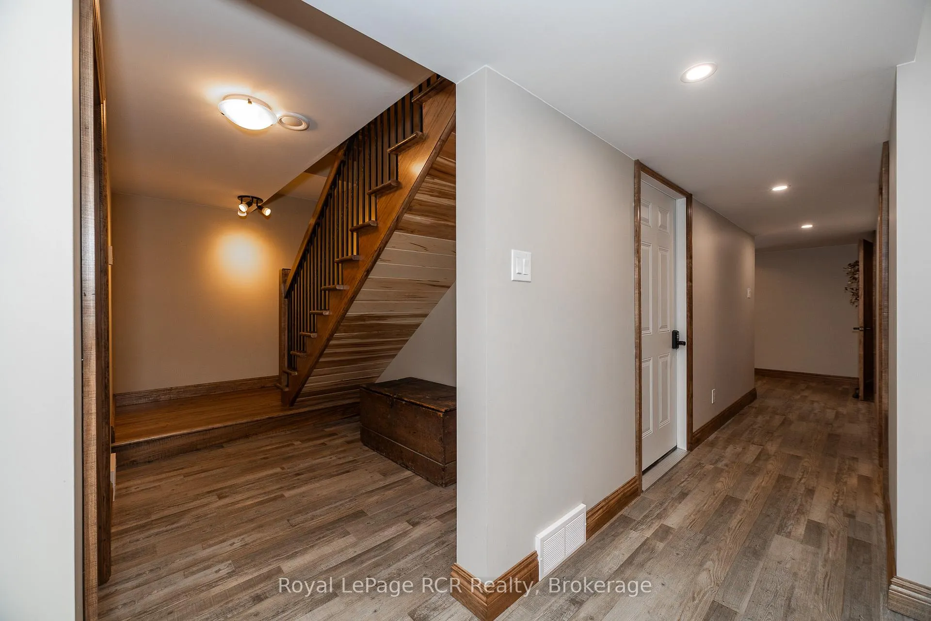 Photo 31 of 742654 Sideroad 4B Side Road, Chatsworth — HOMEH