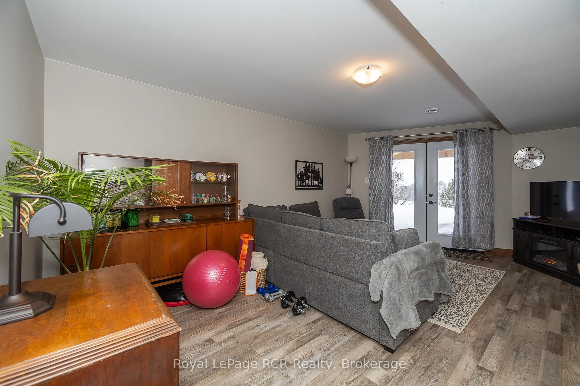 Photo 32 of 742654 Sideroad 4B Side Road, Chatsworth — HOMEH