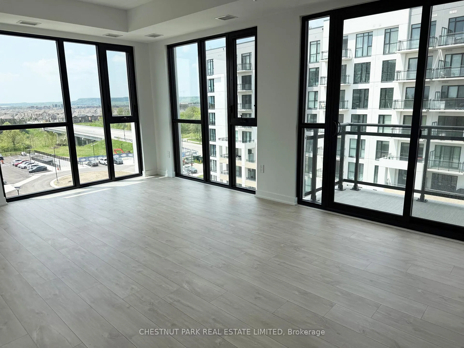Photo 3 of Unit 605, 750 Whitlock Avenue, Milton, Cobban — HOMEH