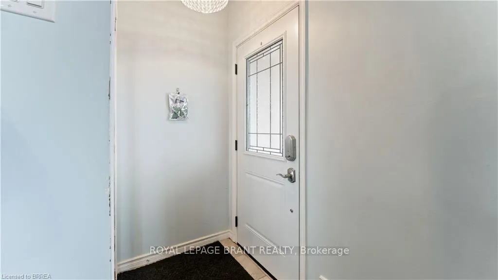 Photo 13 of Unit C, 52 Ewing Drive, Brantford — HOMEH