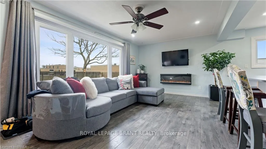 Photo 15 of Unit C, 52 Ewing Drive, Brantford — HOMEH