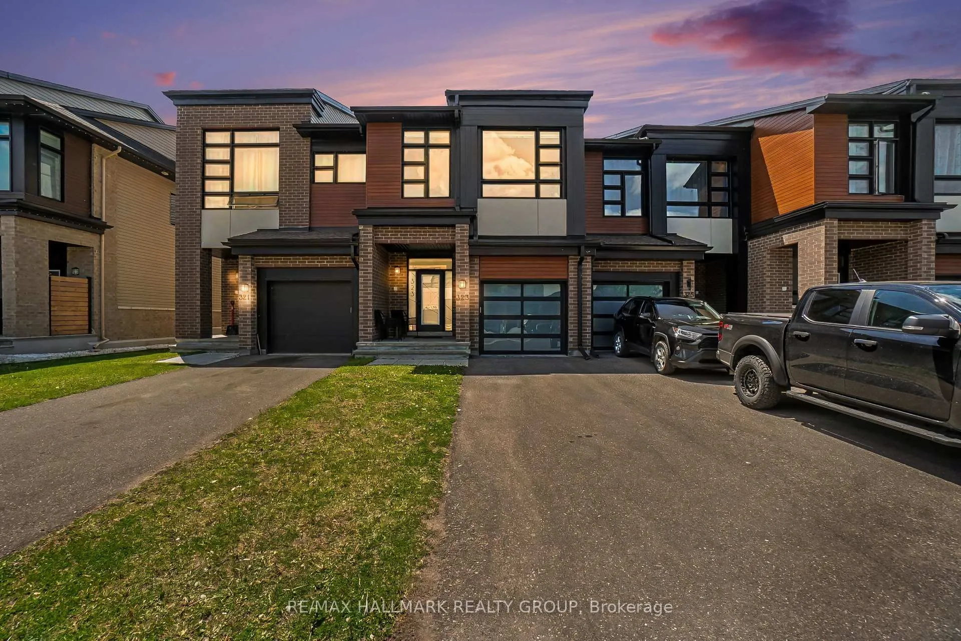 Photo 2 of 323 Wabasso Lane, Ottawa, Leitrim — HOMEH