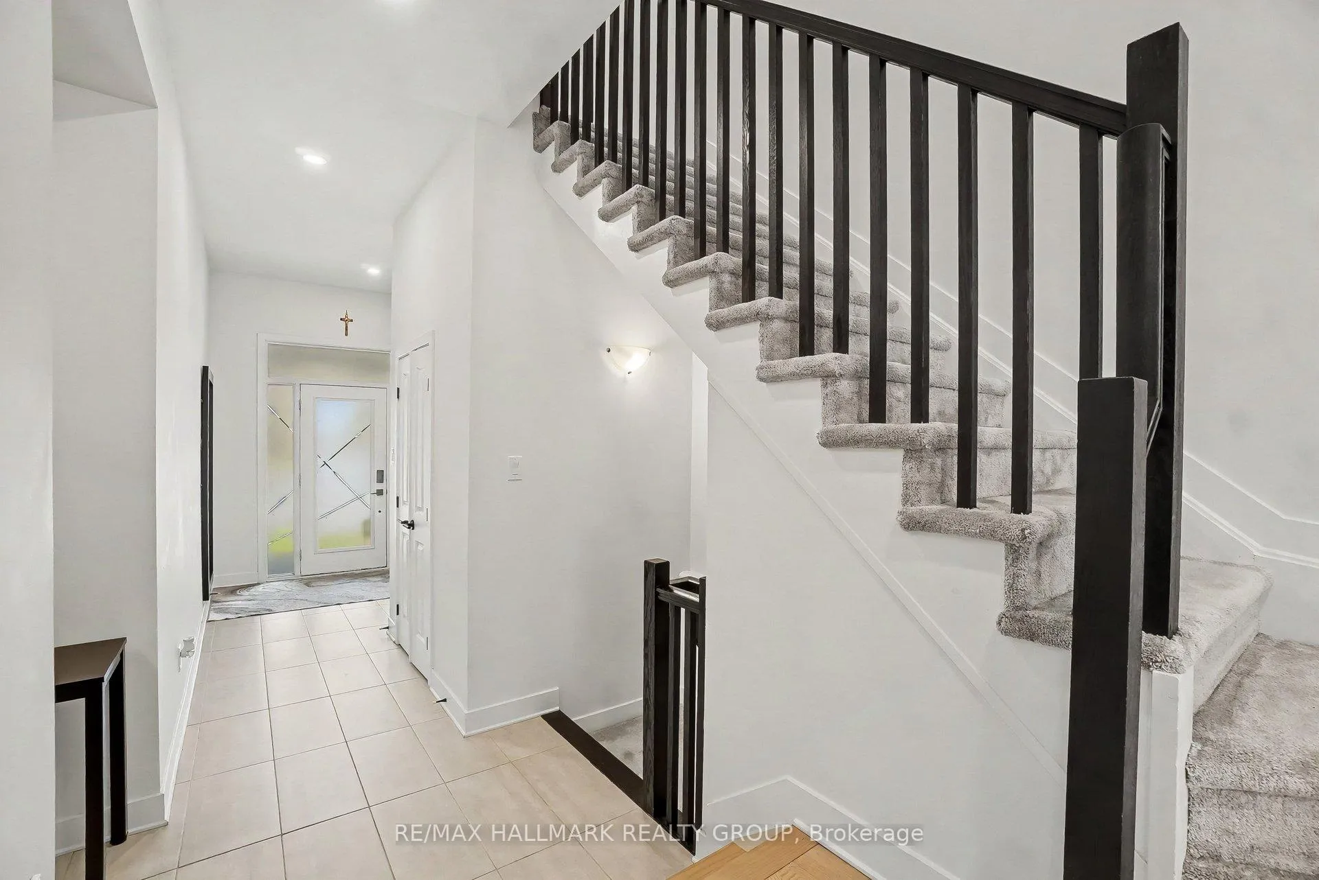 Photo 6 of 323 Wabasso Lane, Ottawa, Leitrim — HOMEH