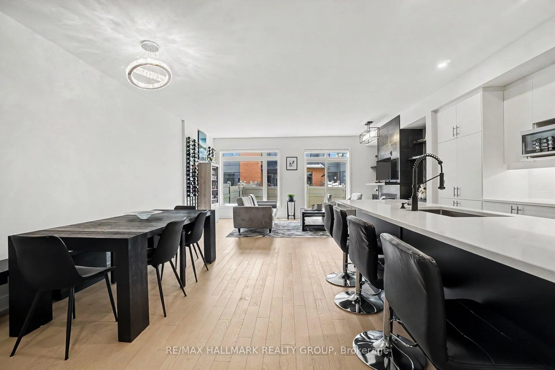 Photo 17 of 323 Wabasso Lane, Ottawa, Leitrim — HOMEH