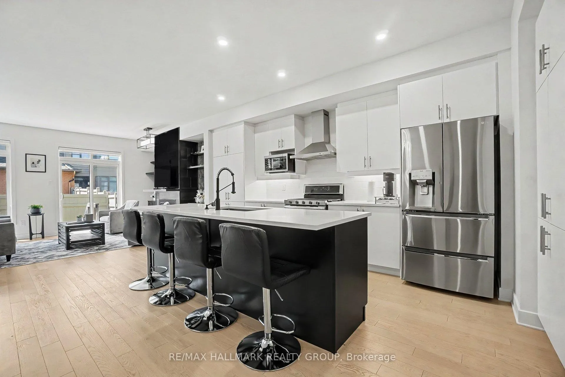 Photo 21 of 323 Wabasso Lane, Ottawa, Leitrim — HOMEH