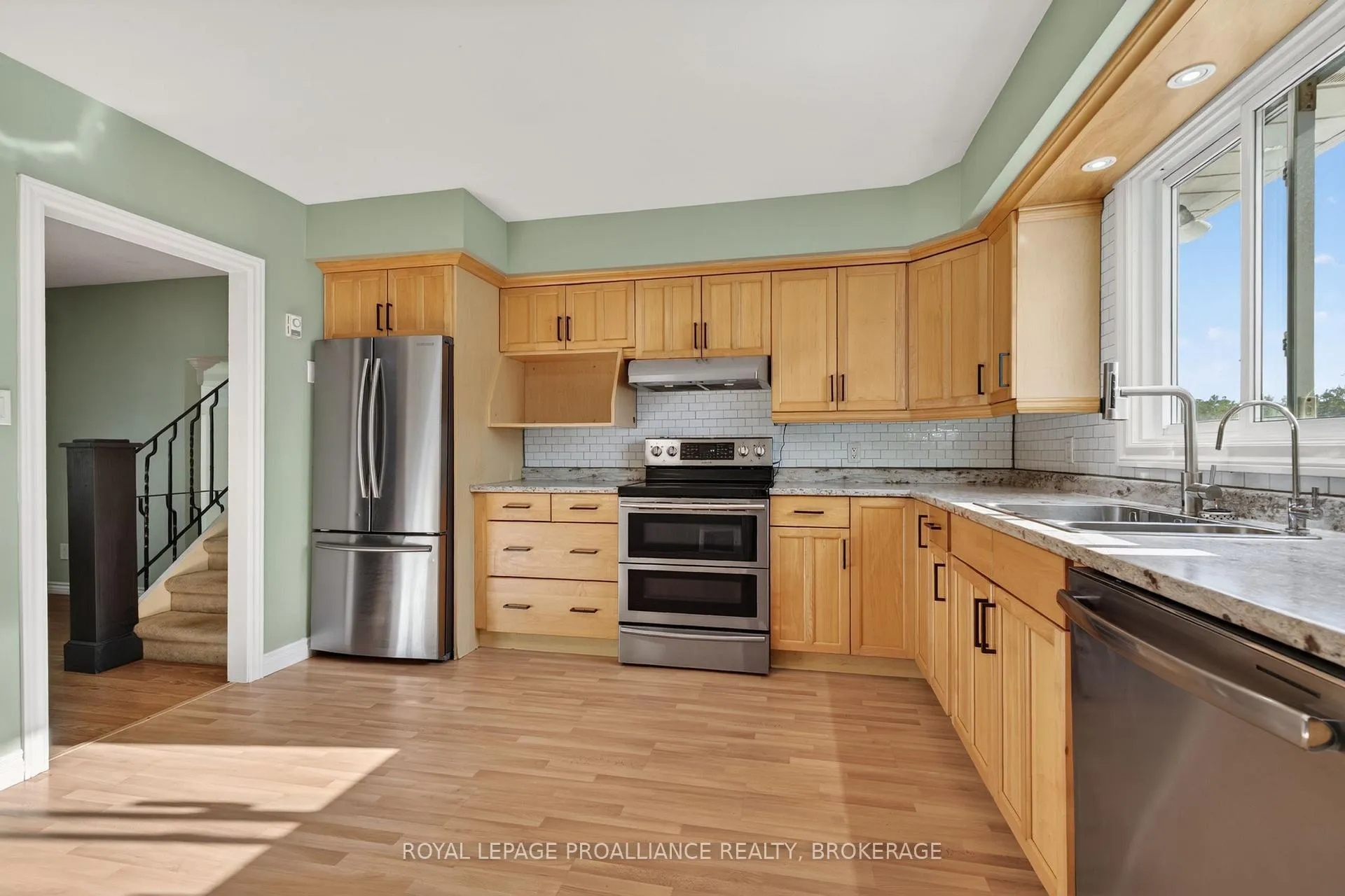 Photo 11 of 3825 Clarke Road, Kingston, North of Taylor-Kidd Blvd — HOMEH