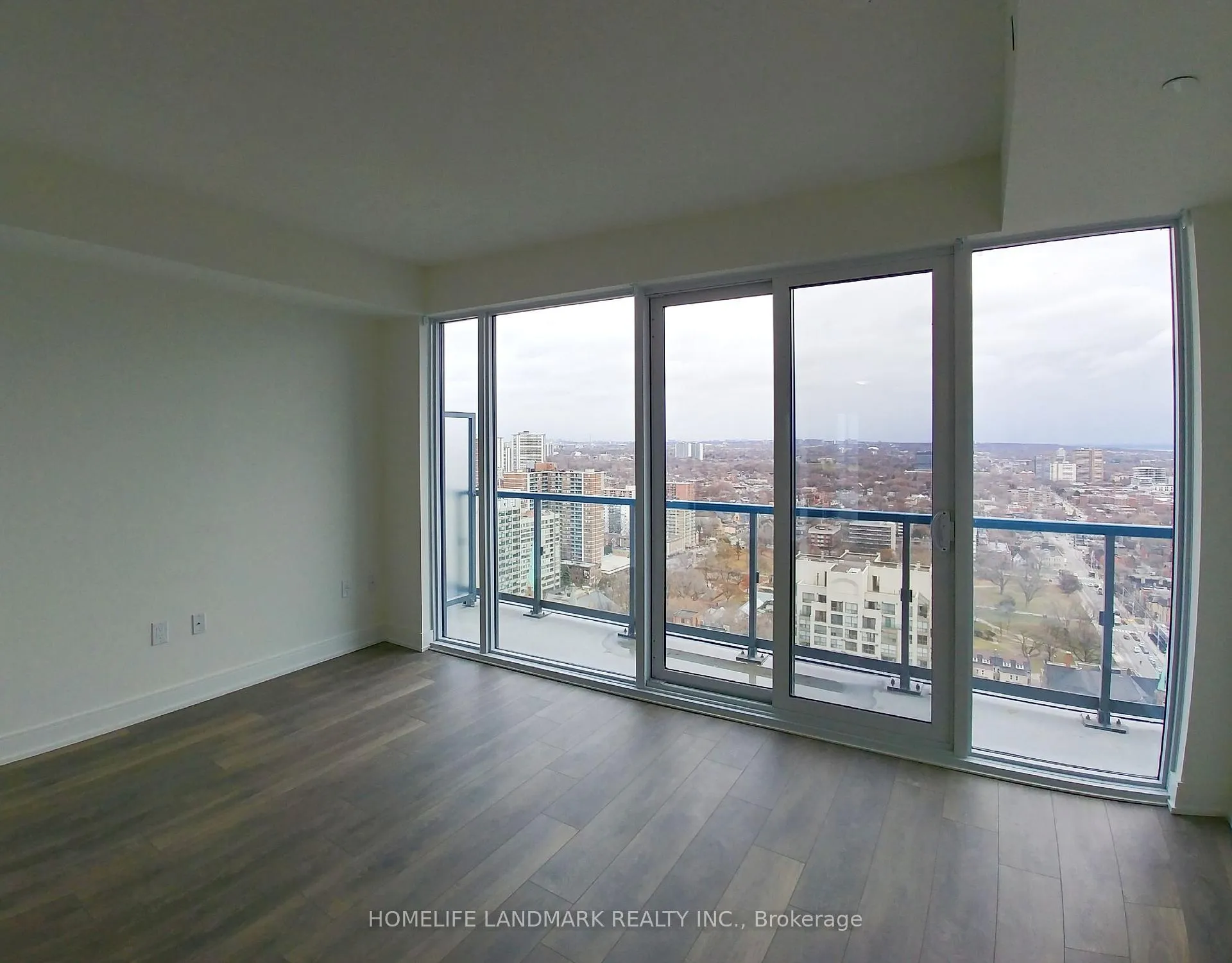 Photo 5 of Unit 2907, 89 McGill Street, Toronto, Church-Yonge Corridor — HOMEH