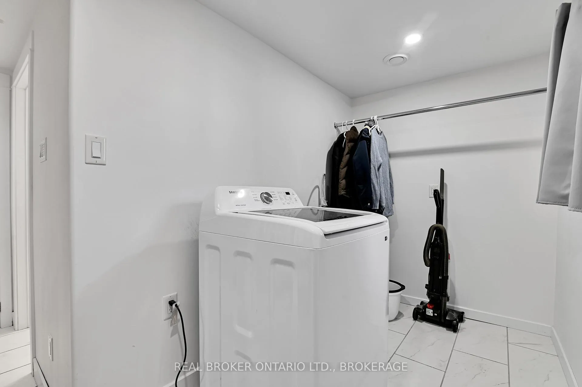 Photo 19 of 1006 Second Street E, Cornwall — HOMEH