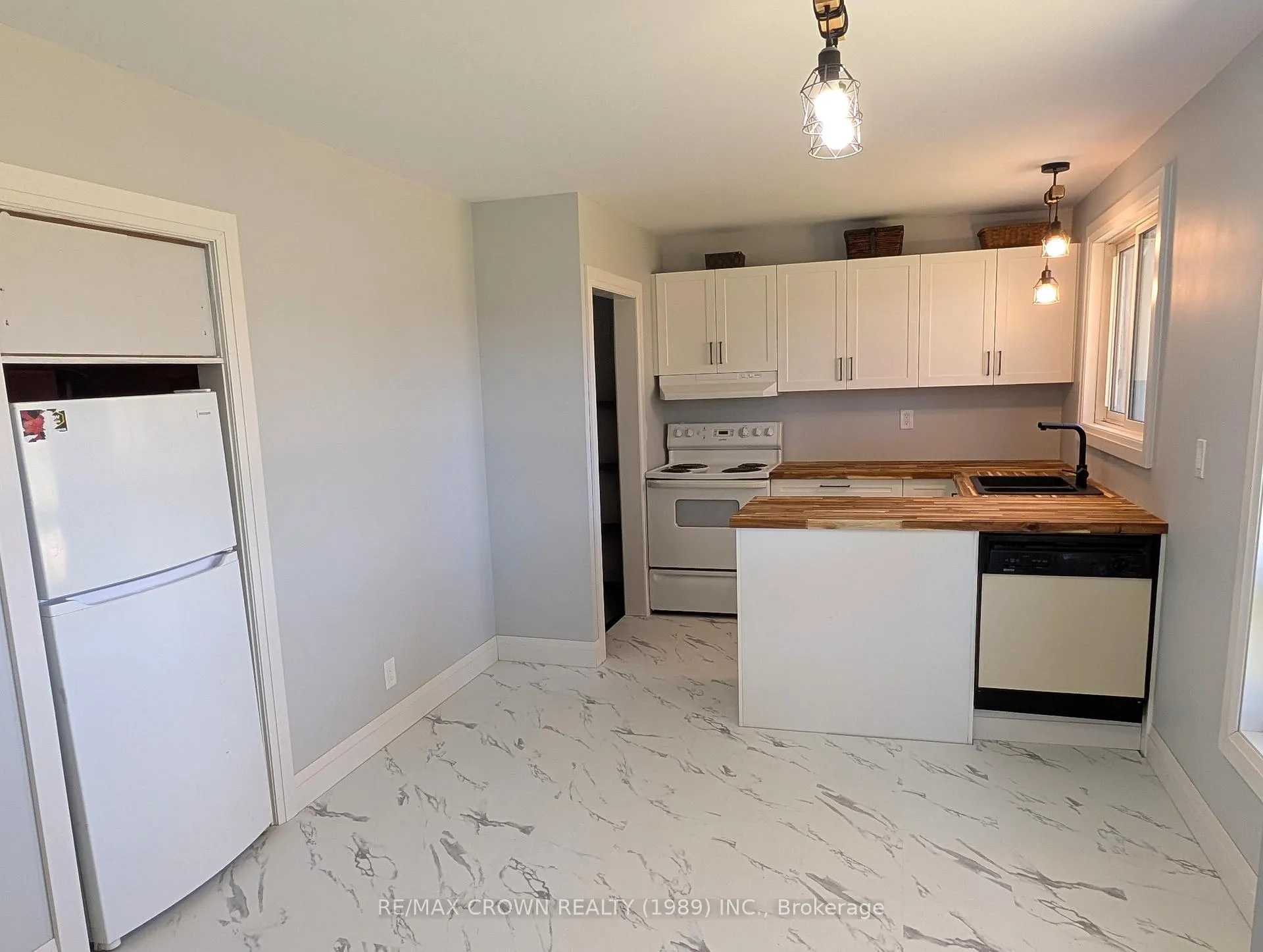 Photo 12 of 926 Corbeil Road, East Ferris, Corbeil — HOMEH