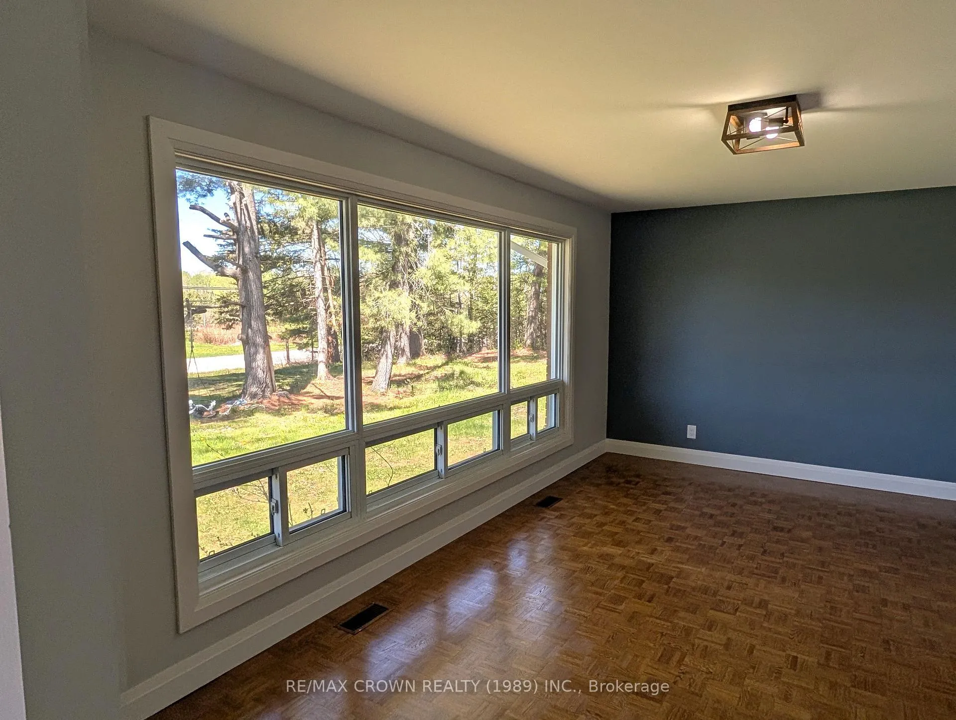 Photo 15 of 926 Corbeil Road, East Ferris, Corbeil — HOMEH