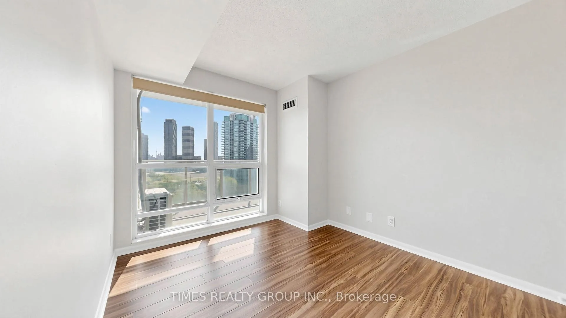 Photo 19 of Unit 1407, 185 Legion Road N, Etobicoke, Mimico — HOMEH