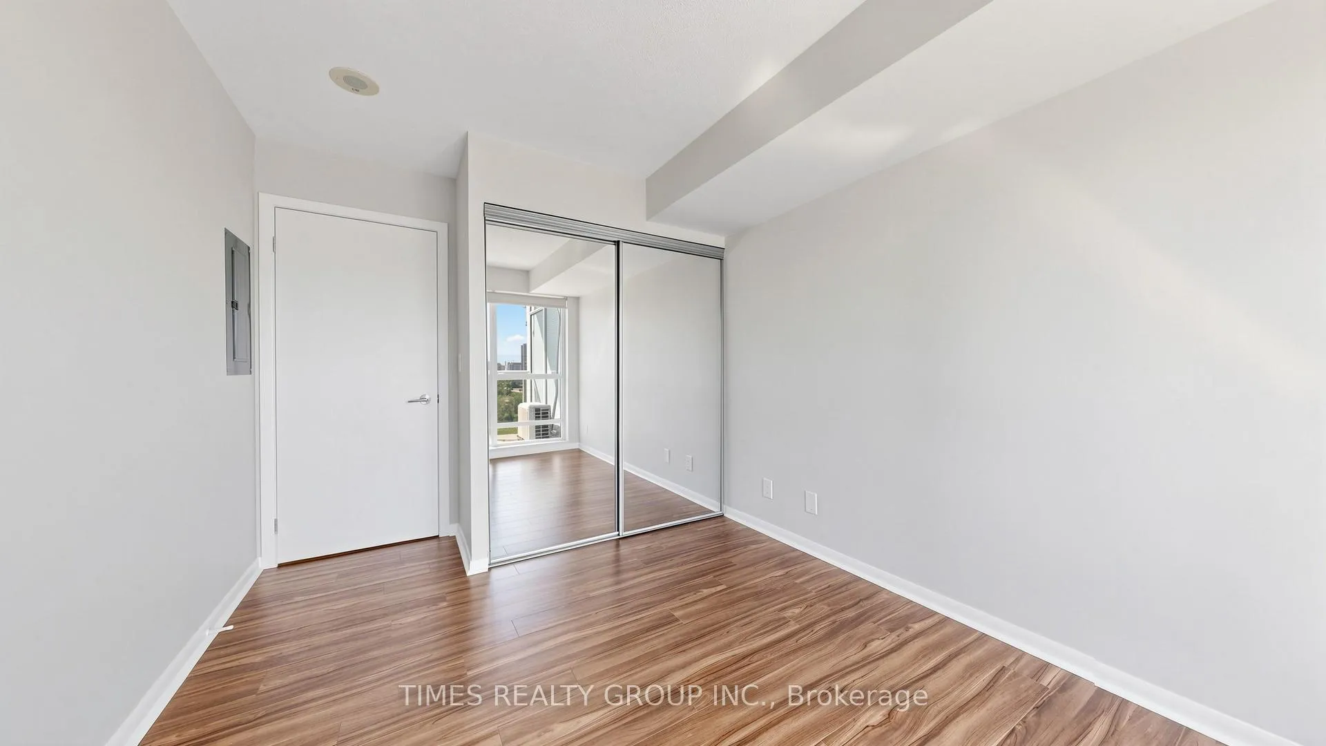 Photo 21 of Unit 1407, 185 Legion Road N, Etobicoke, Mimico — HOMEH
