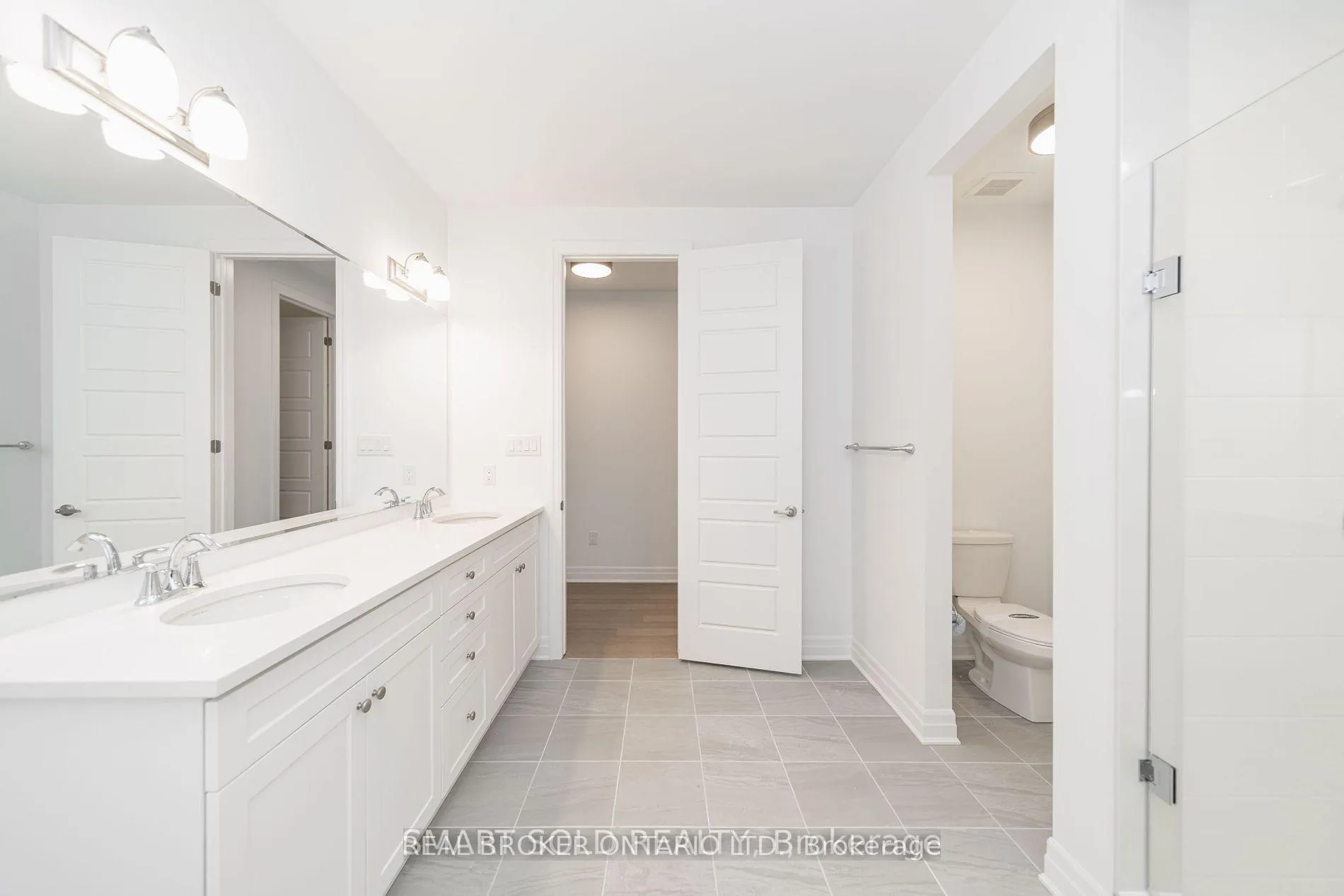 Photo 14 of 6 Azure Drive, Markham, Rural Markham — HOMEH