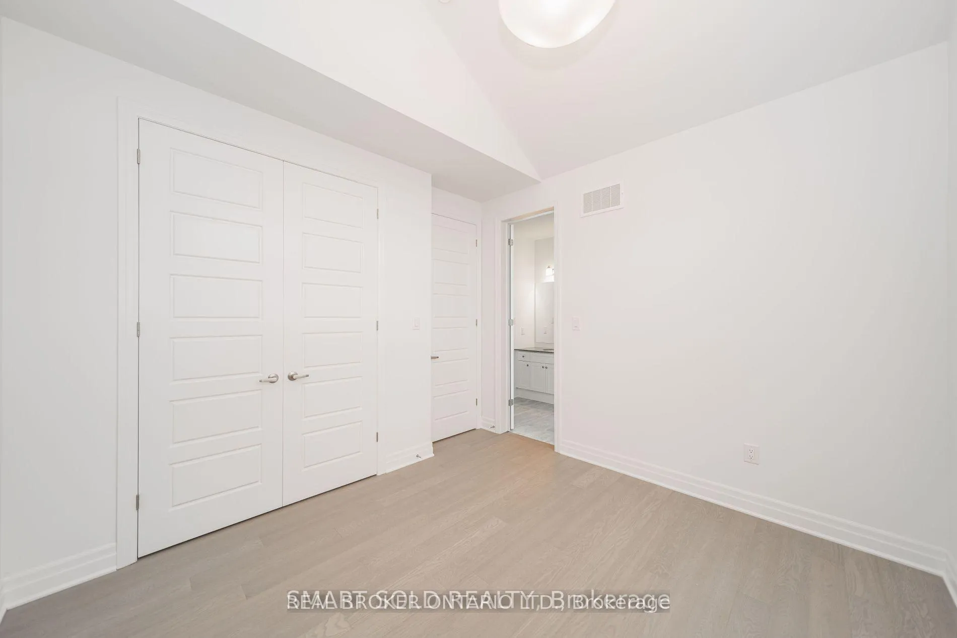 Photo 17 of 6 Azure Drive, Markham, Rural Markham — HOMEH