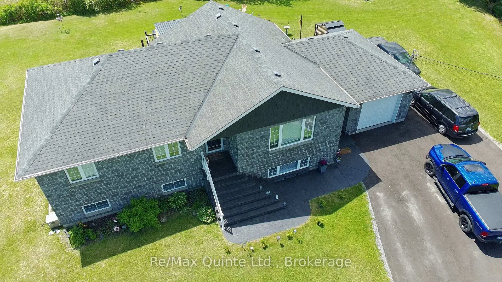 Photo 30 of 566 Huff Road S, Brighton, Rural Brighton — HOMEH