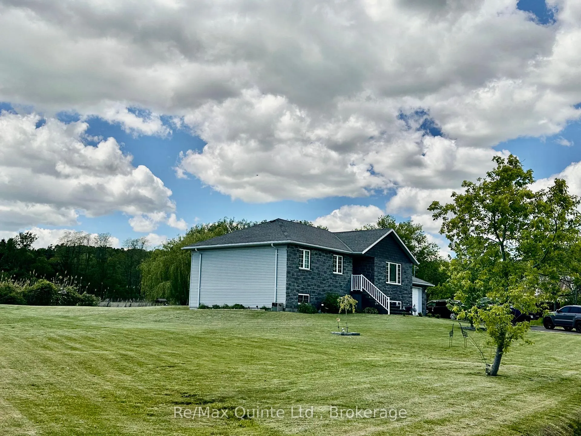 Photo 44 of 566 Huff Road S, Brighton, Rural Brighton — HOMEH