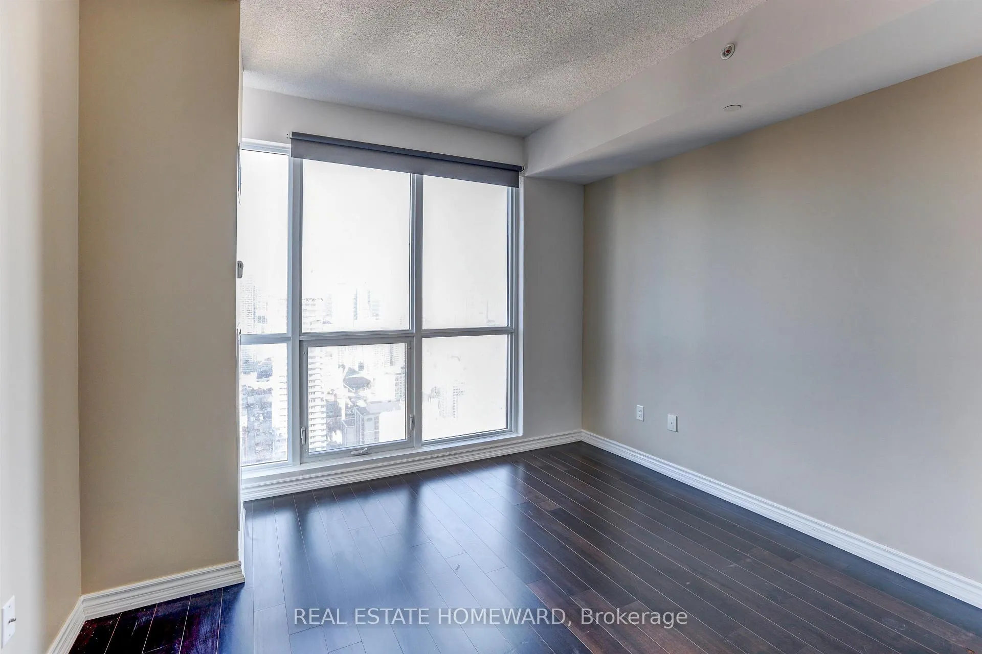 Photo 7 of Unit 4315, 386 Yonge Street, Toronto, Bay Street Corridor — HOMEH