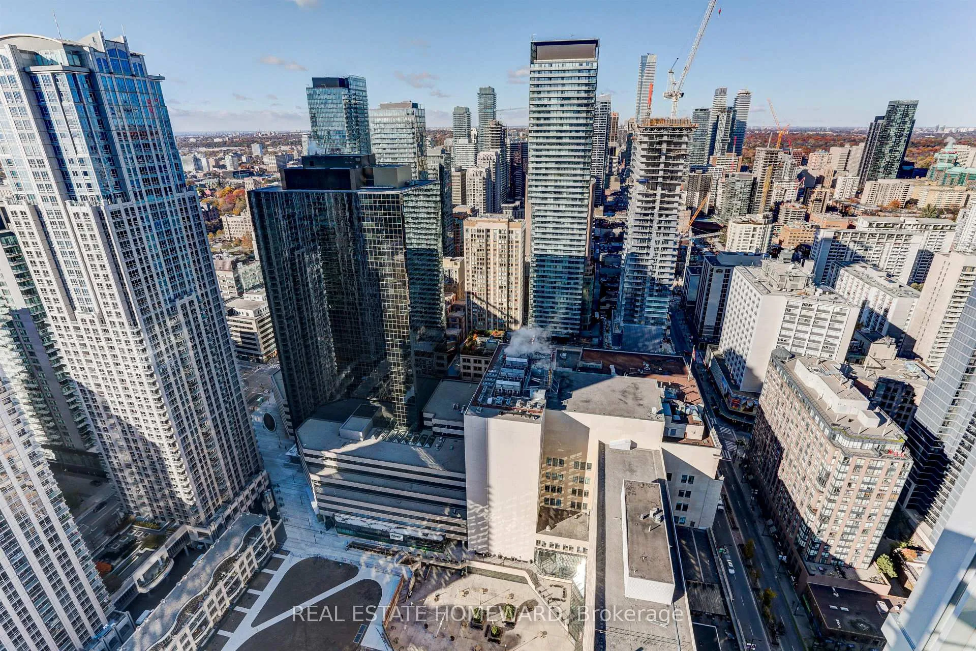 Photo 12 of Unit 4315, 386 Yonge Street, Toronto, Bay Street Corridor — HOMEH