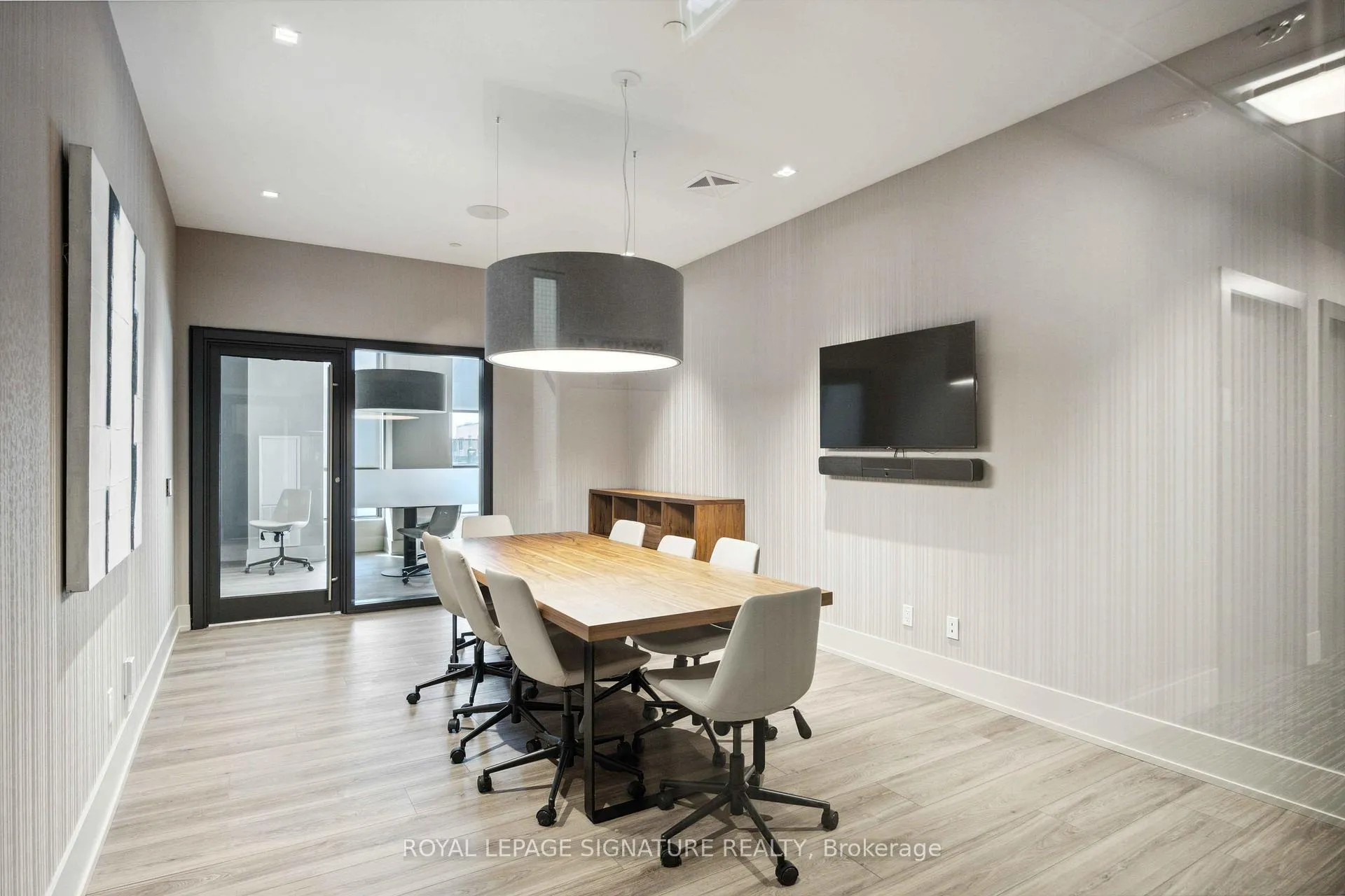 Photo 43 of Unit 2405, 286 Main Street, Toronto, East End-Danforth — HOMEH