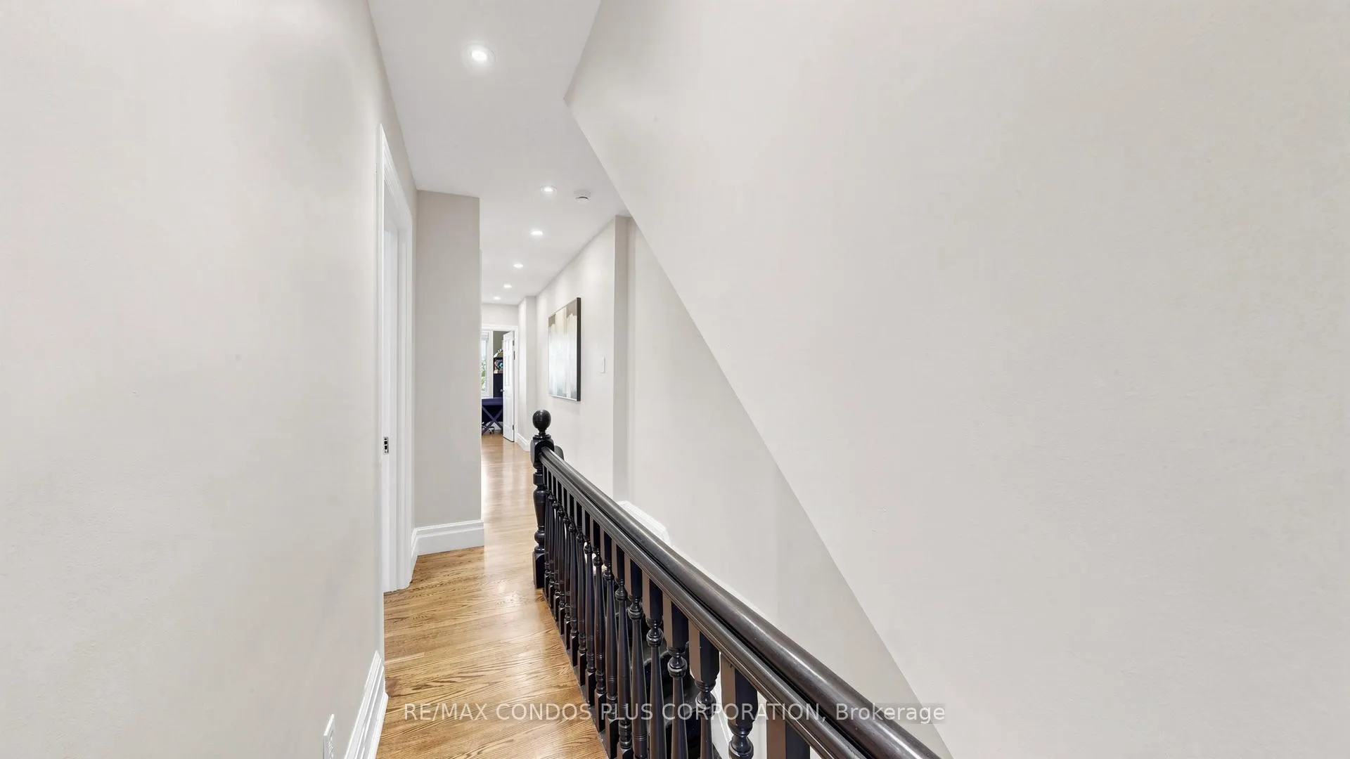 Photo 12 of 212 Albany Avenue, Toronto, The Annex — HOMEH