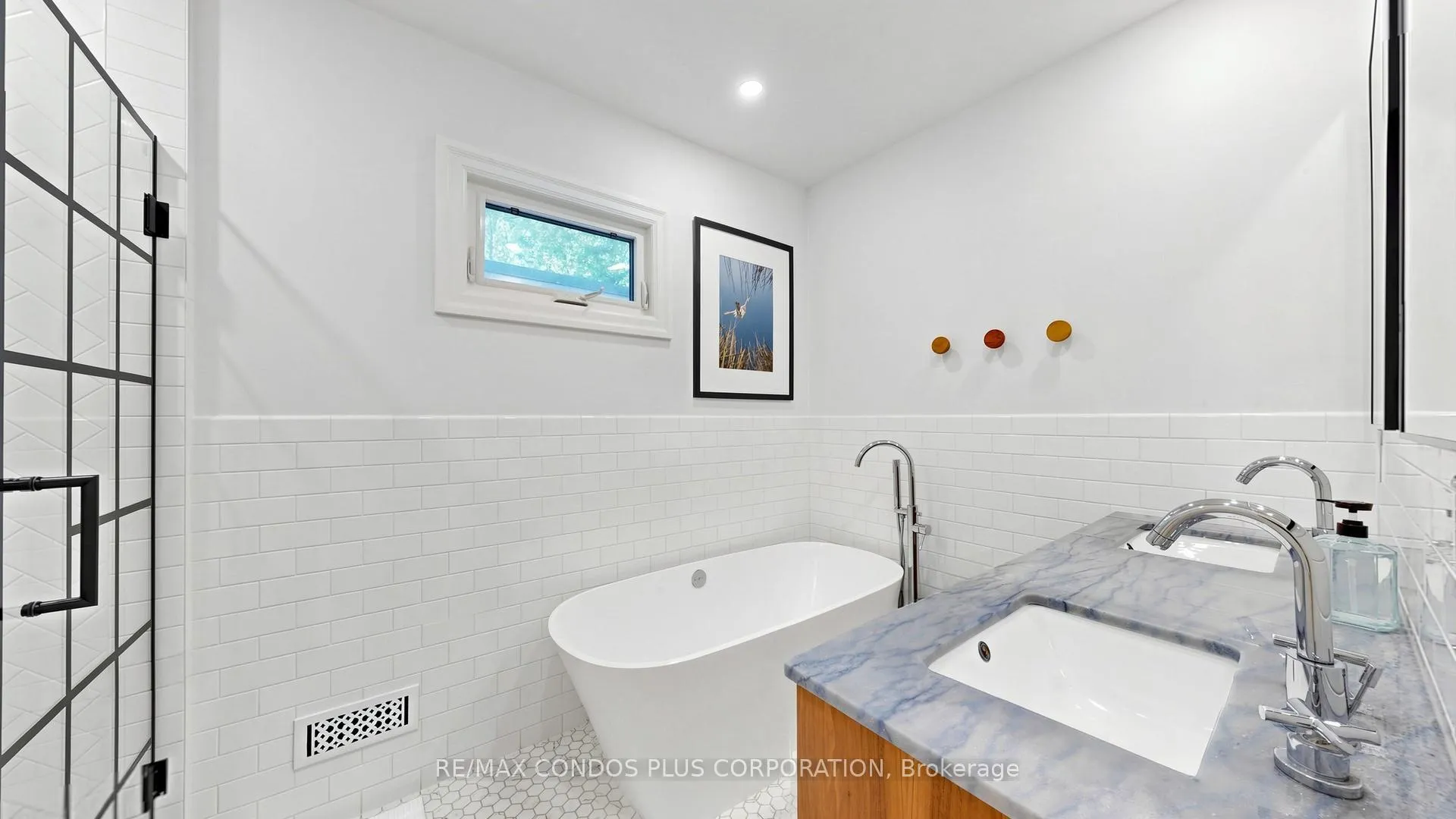 Photo 19 of 212 Albany Avenue, Toronto, The Annex — HOMEH