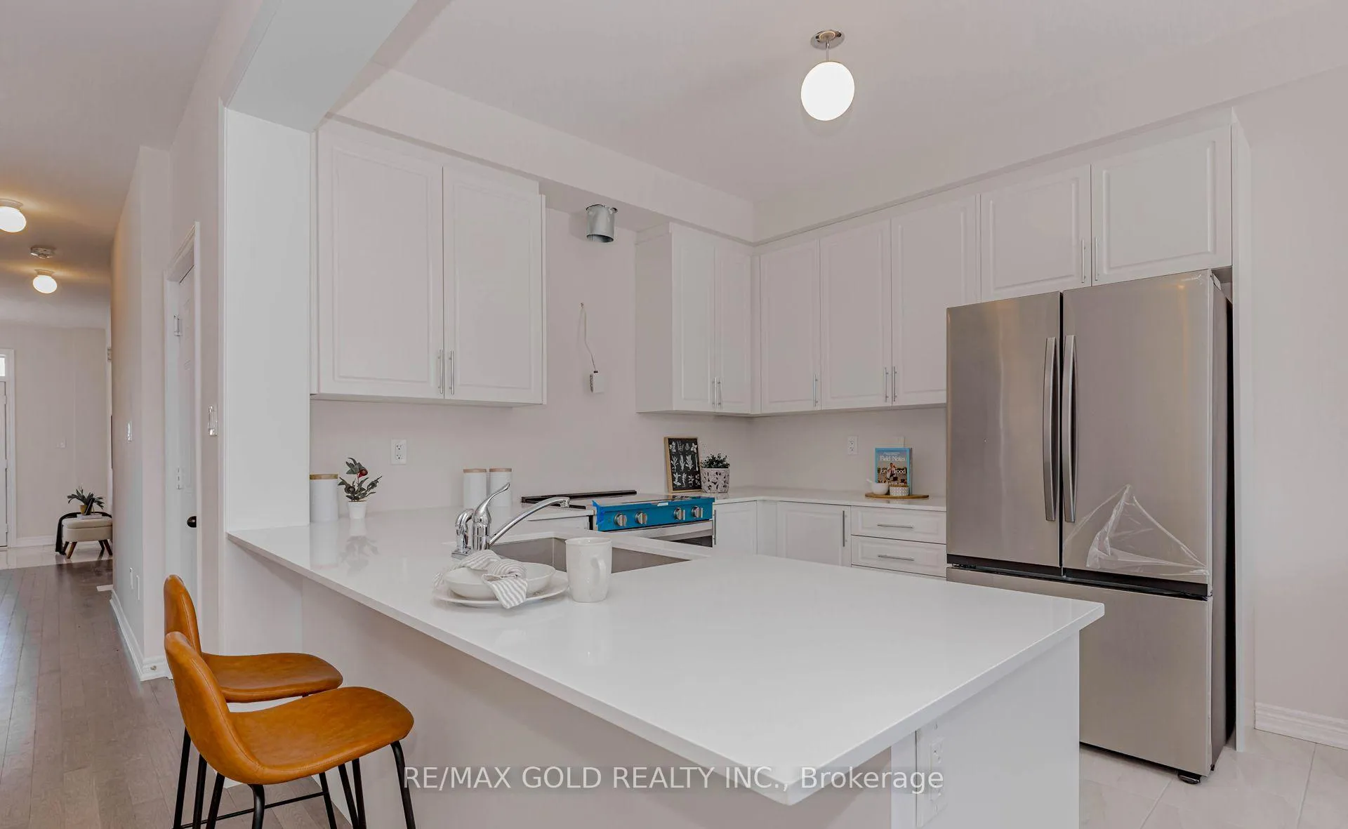 Photo 15 of 25 Sapwood Crescent, Brampton, Snelgrove — HOMEH