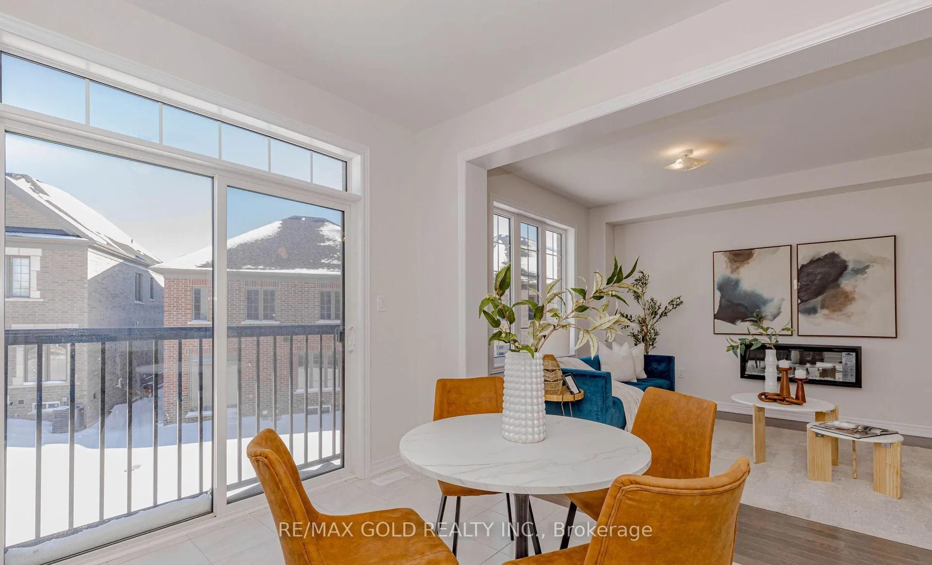 Photo 21 of 25 Sapwood Crescent, Brampton, Snelgrove — HOMEH