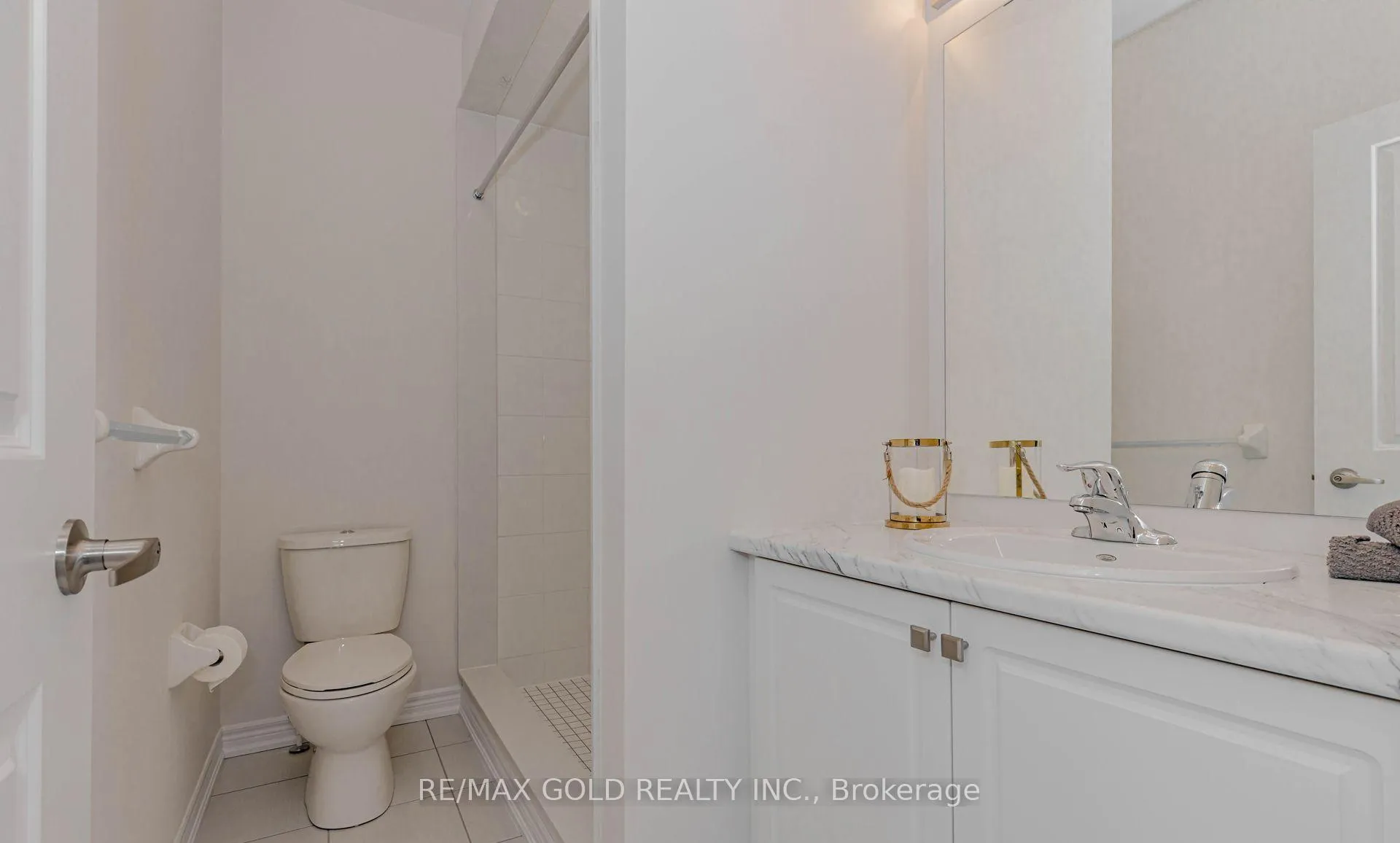 Photo 34 of 25 Sapwood Crescent, Brampton, Snelgrove — HOMEH